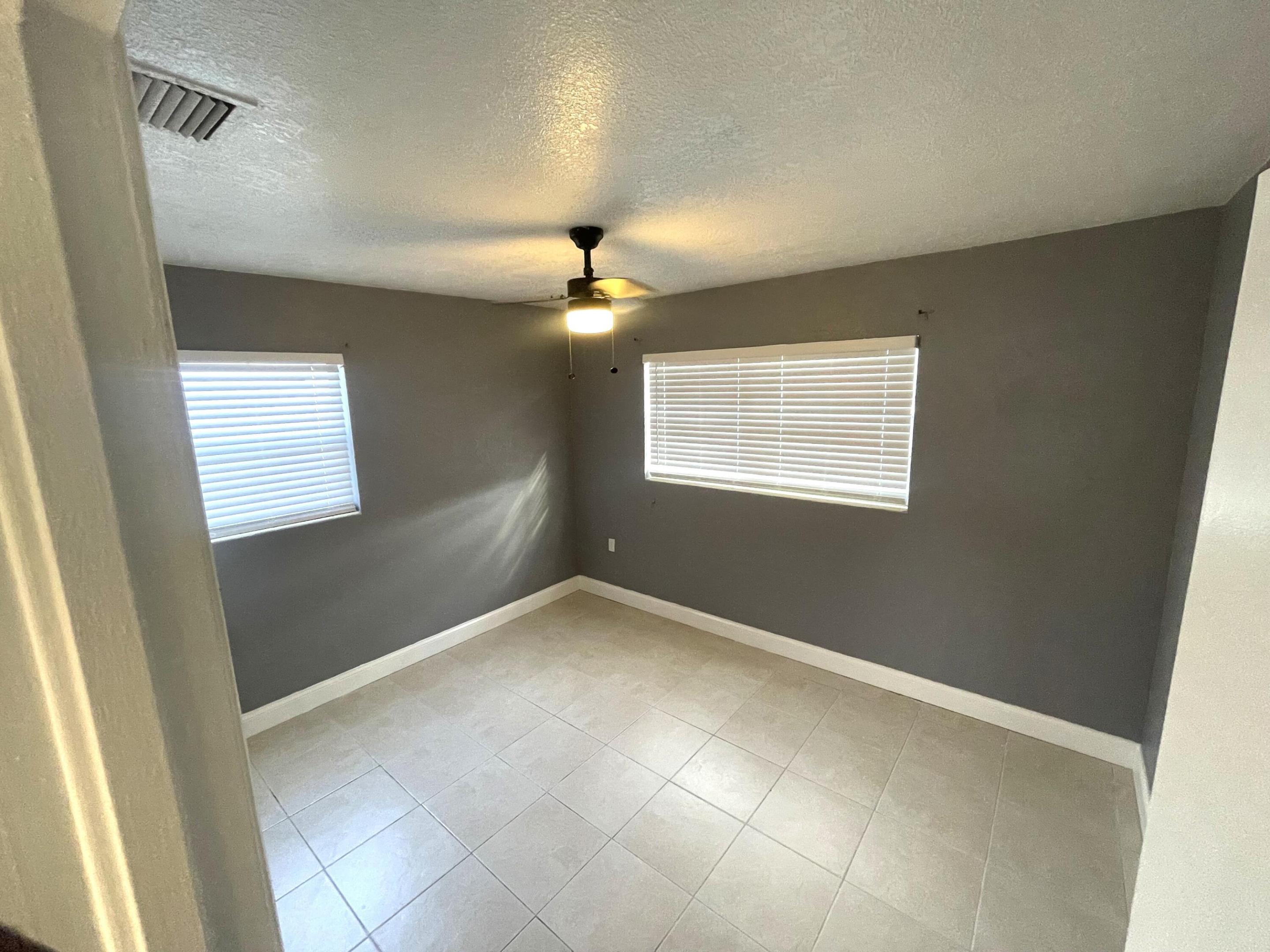 571 Sioux Road