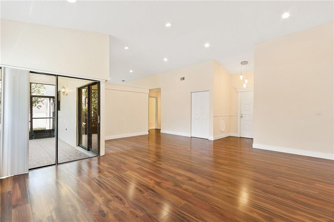 FALCON'S LEA - IVANHOE - Residential