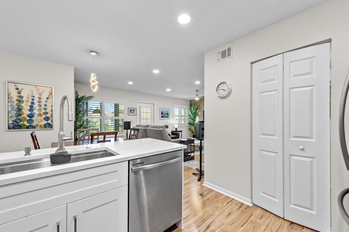 PINE RIDGE IV CONDO - Residential