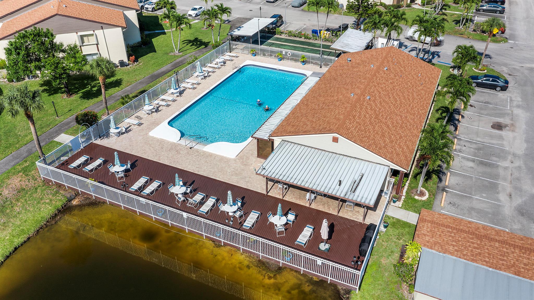 PINE RIDGE IV CONDO - Residential