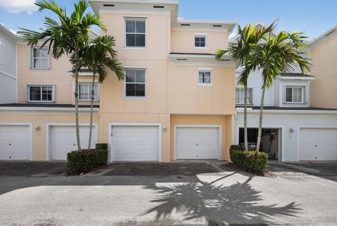 Photo of 156 Aragon Way #103, Jupiter, FL 33458 (MLS # B26001449)