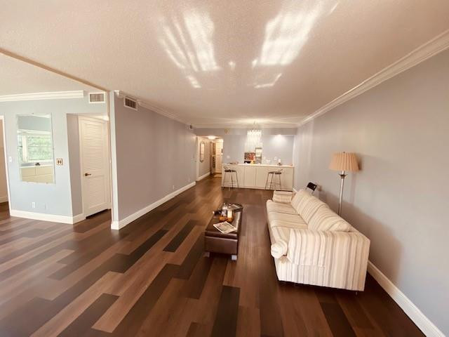 HOLLYBROOK GOLF AND - Residential Lease