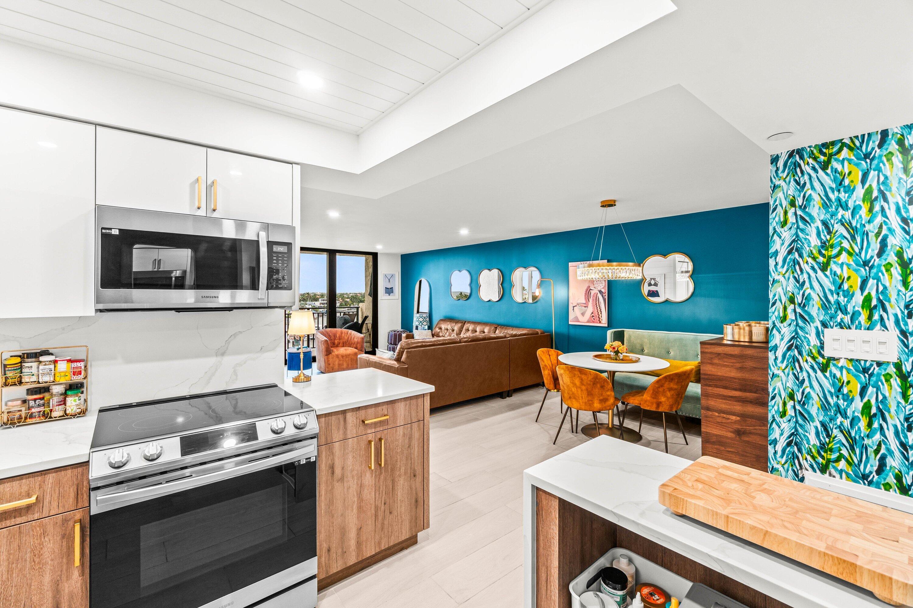 REGENCY HIGHLAND CLUB CONDO - Residential