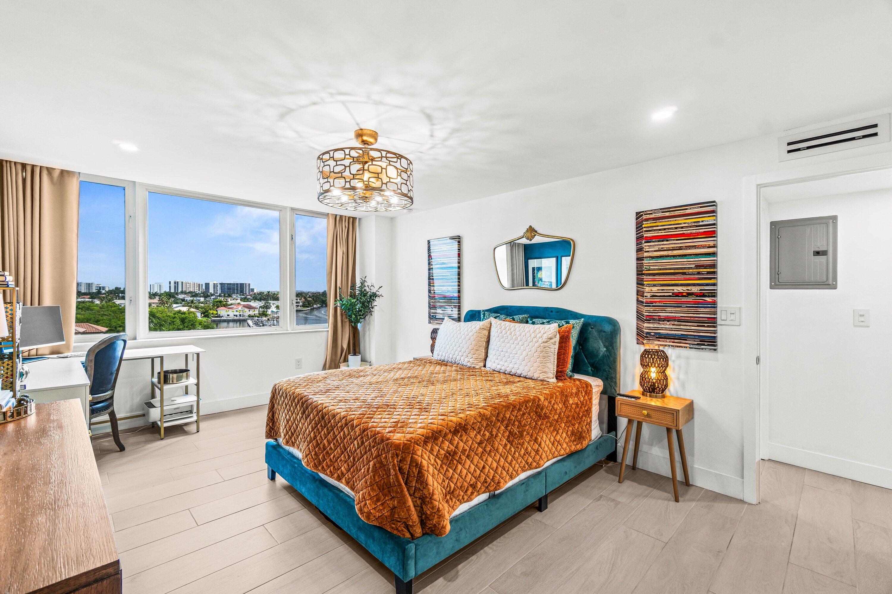 REGENCY HIGHLAND CLUB CONDO - Residential