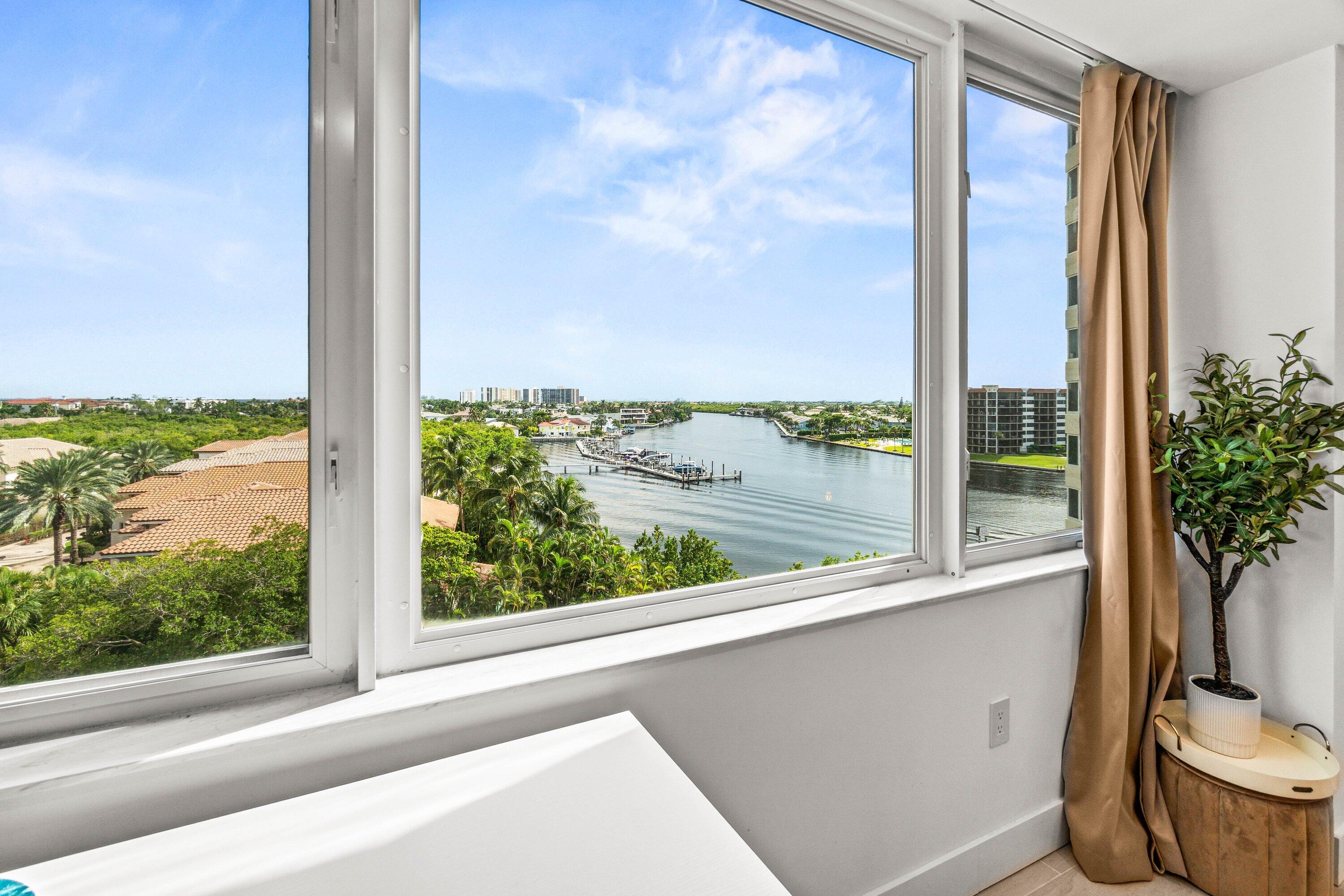 REGENCY HIGHLAND CLUB CONDO - Residential