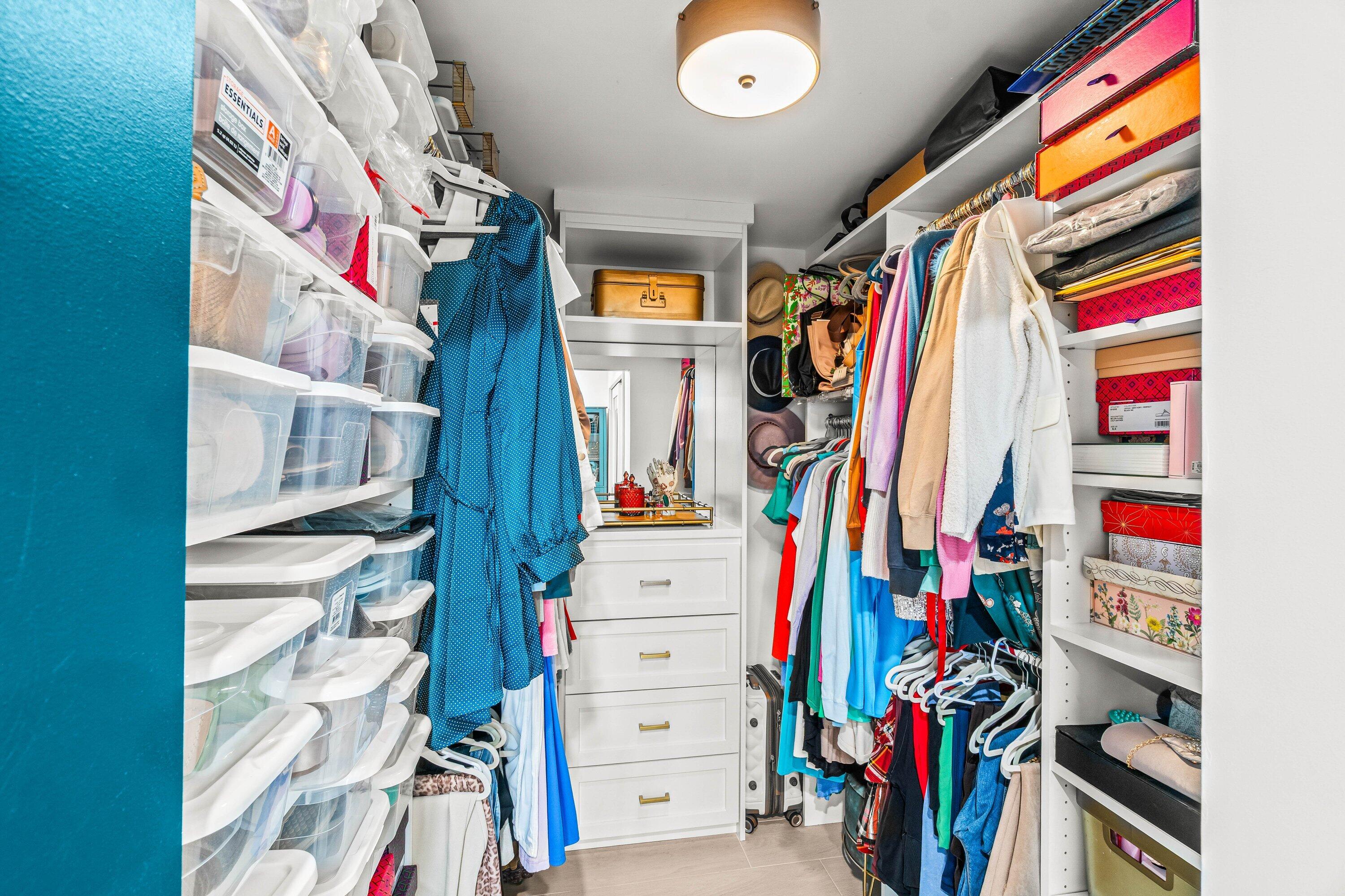 REGENCY HIGHLAND CLUB CONDO - Residential