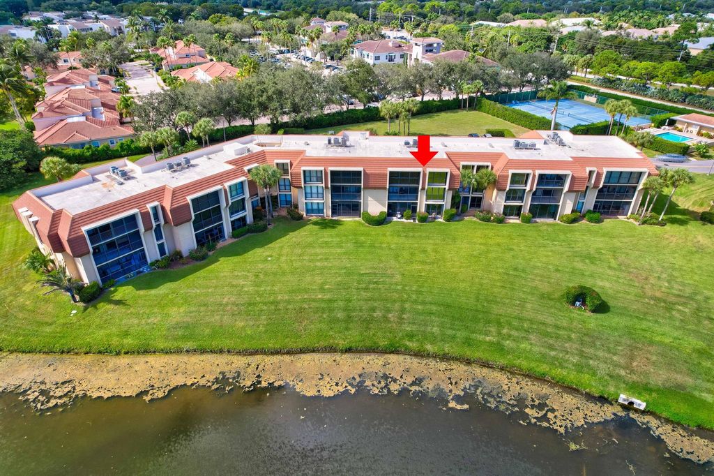 Photo of 5380 Woodland Lakes Drive #317, Palm Beach Gardens, FL 33418 (MLS # R10935752)