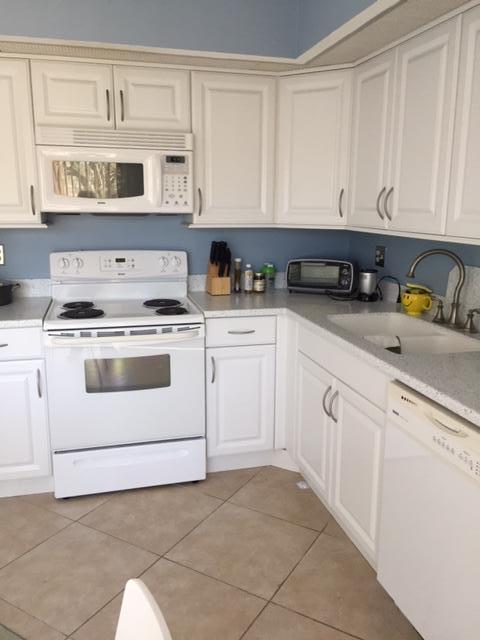 PRESTWICK CHASE - Residential