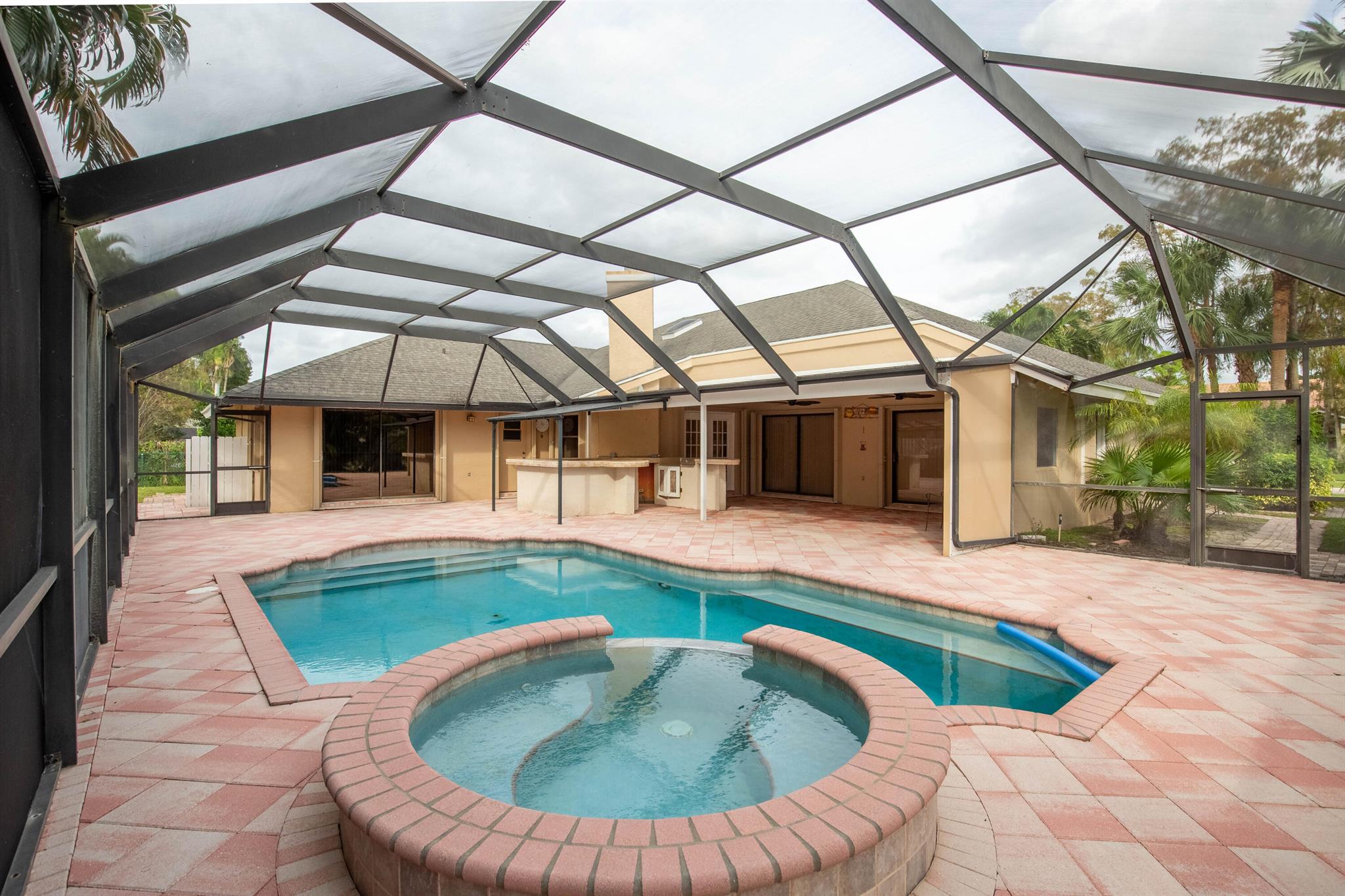 GREENVIEW SHORES 2 OF WEL - Residential Lease