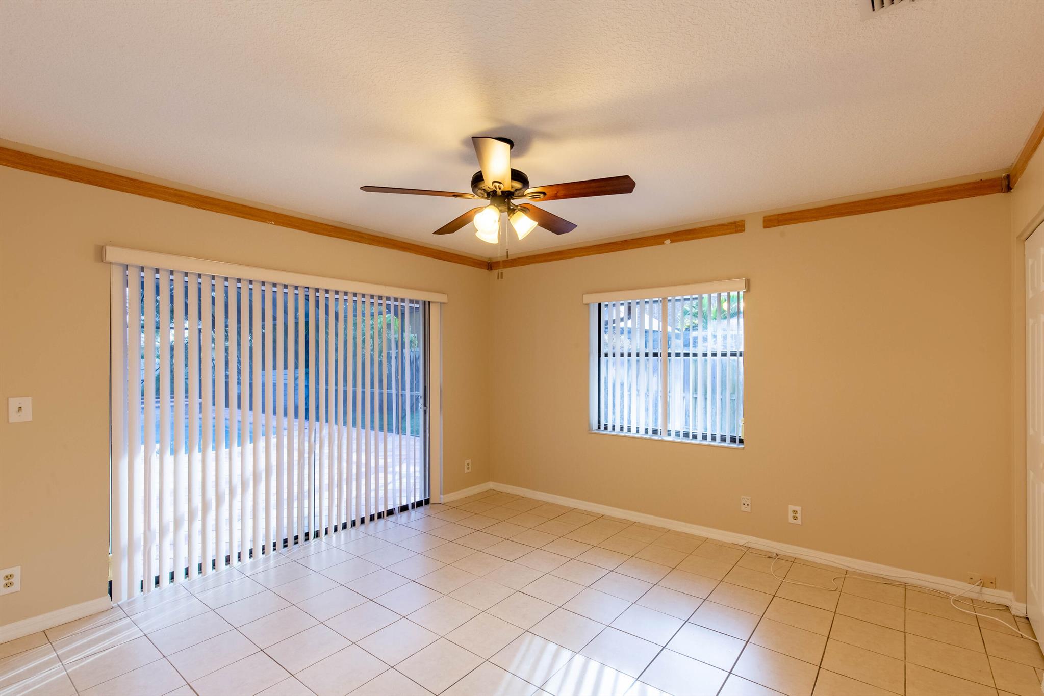 GREENVIEW SHORES 2 OF WEL - Residential Lease