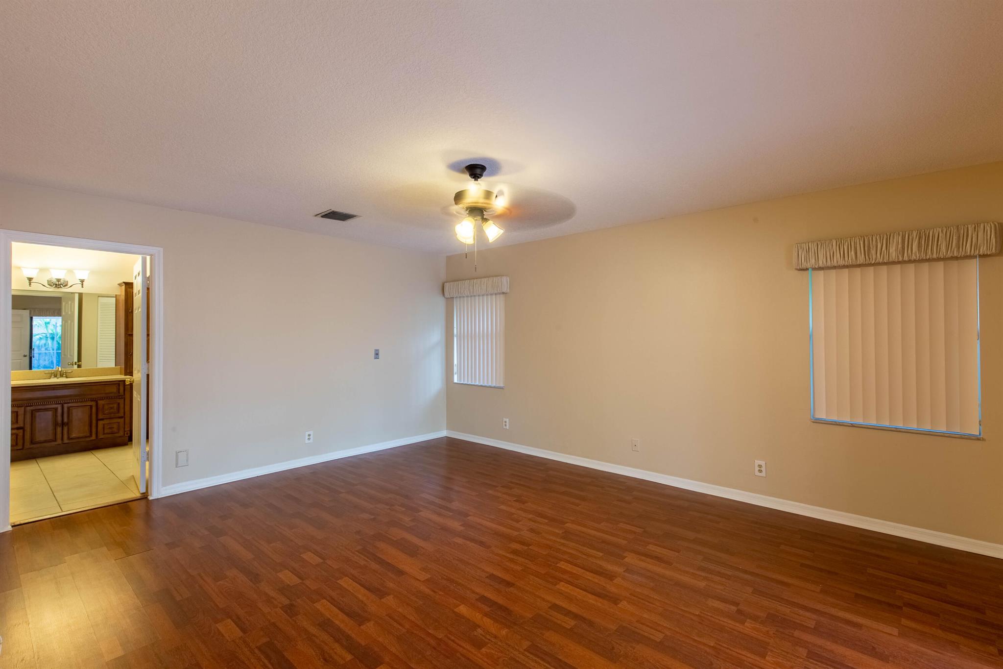 GREENVIEW SHORES 2 OF WEL - Residential Lease