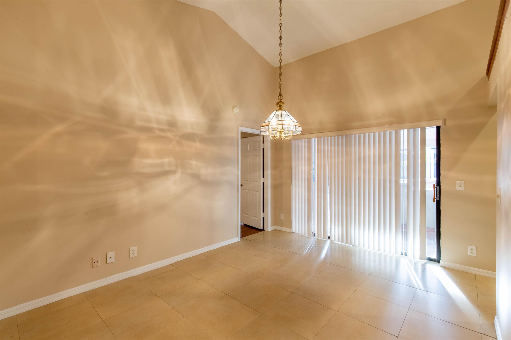 GREENVIEW SHORES 2 OF WEL - Residential Lease