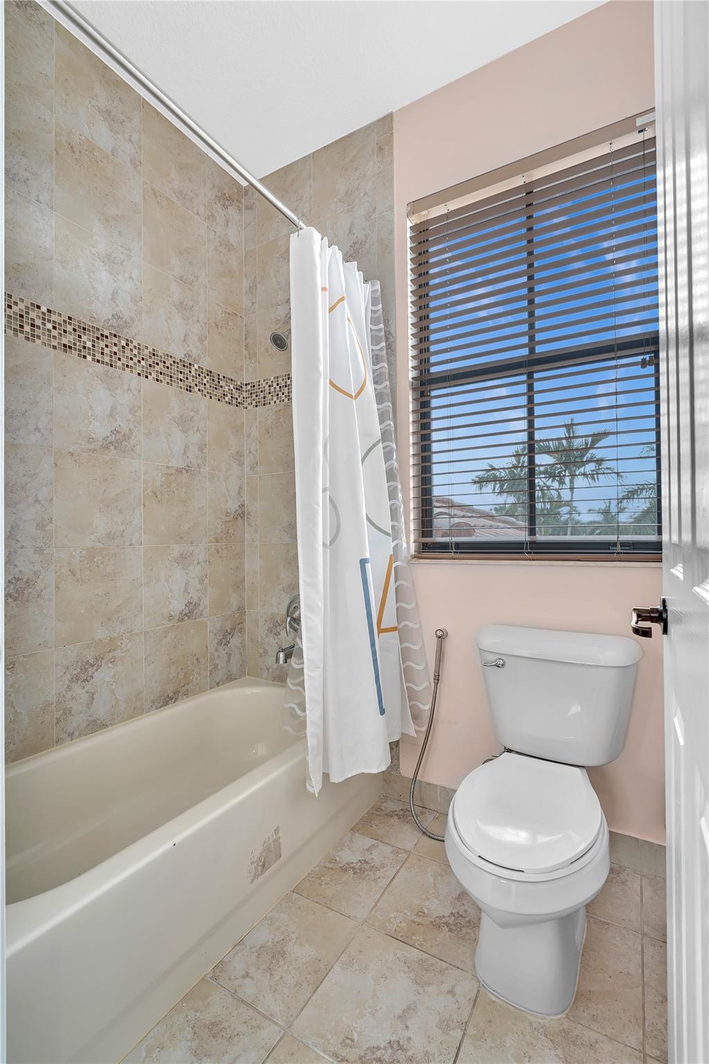 MONTERRA PLAT - Residential Lease