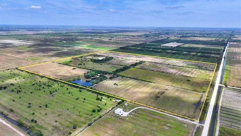 975 122nd Avenue Vero Beach FL 32968
