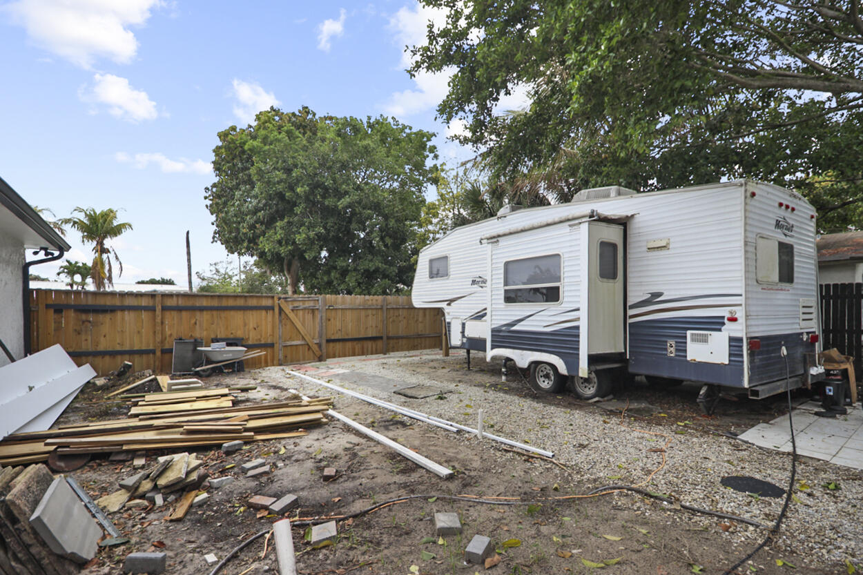 HAVERHILL HOMESITES - Residential