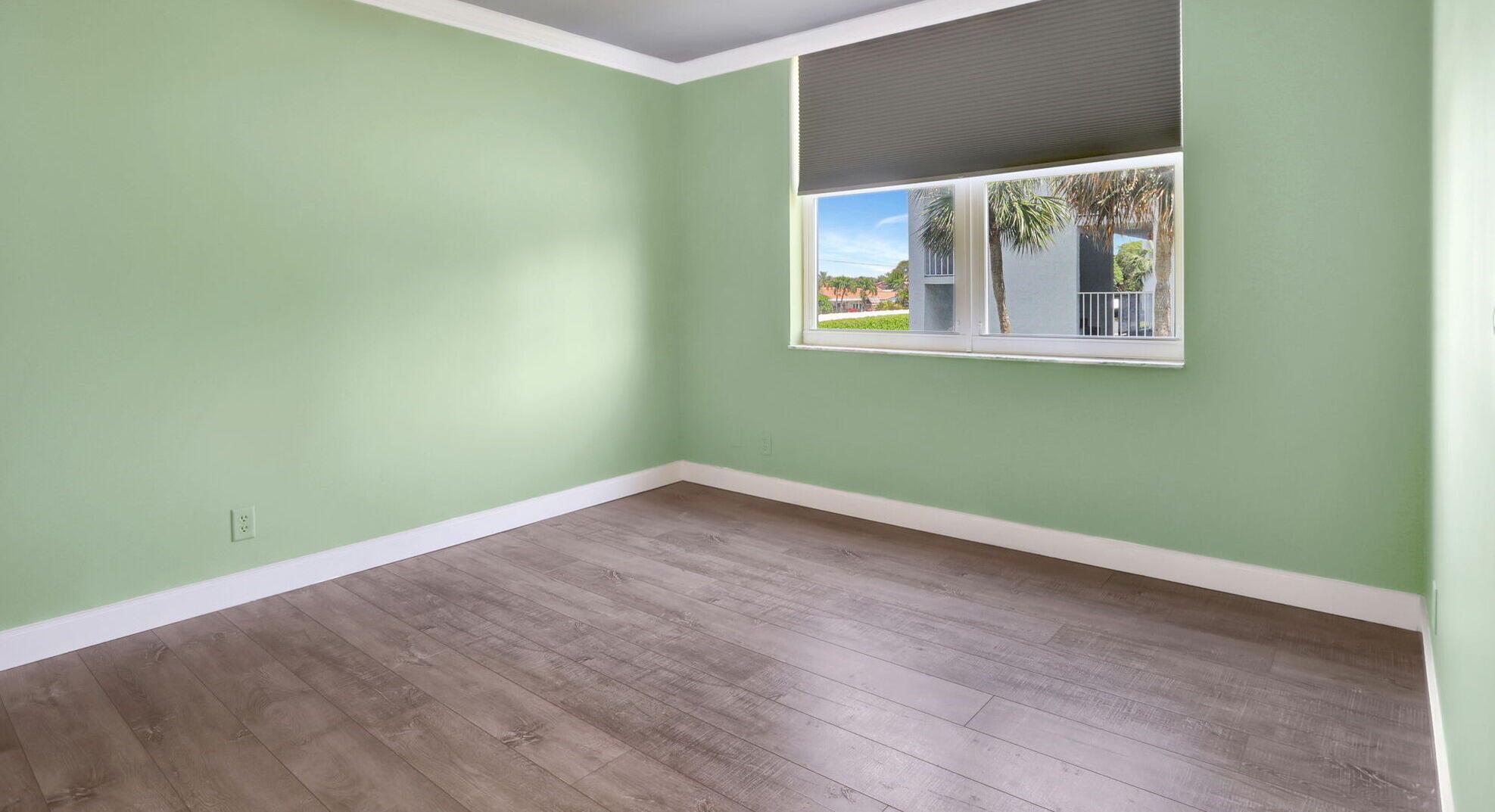 PALM SPRINGS 2 - Residential