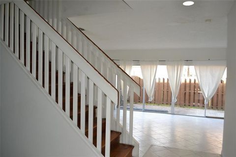 Tiny photo for 8237 NW 8th Court #4, Plantation, FL 33324 (MLS # F10550792)