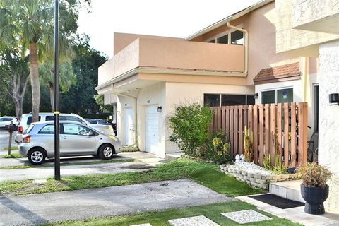 Photo of 8237 NW 8th Court #4, Plantation, FL 33324 (MLS # F10550792)