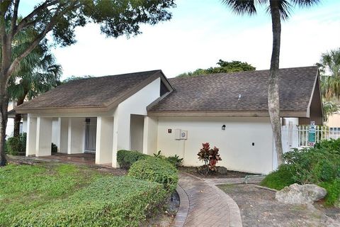 Tiny photo for 8237 NW 8th Court #4, Plantation, FL 33324 (MLS # F10550792)