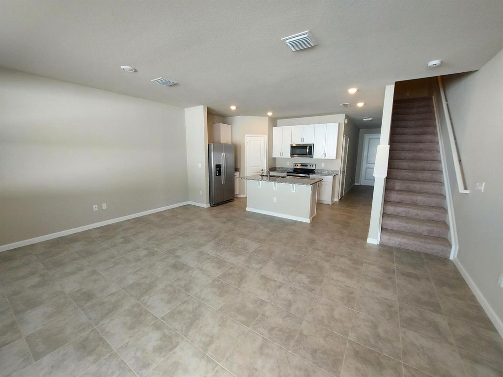 Photo of 312 Salisbury Circle, Fort Pierce, FL 34982 (MLS # R11048197)