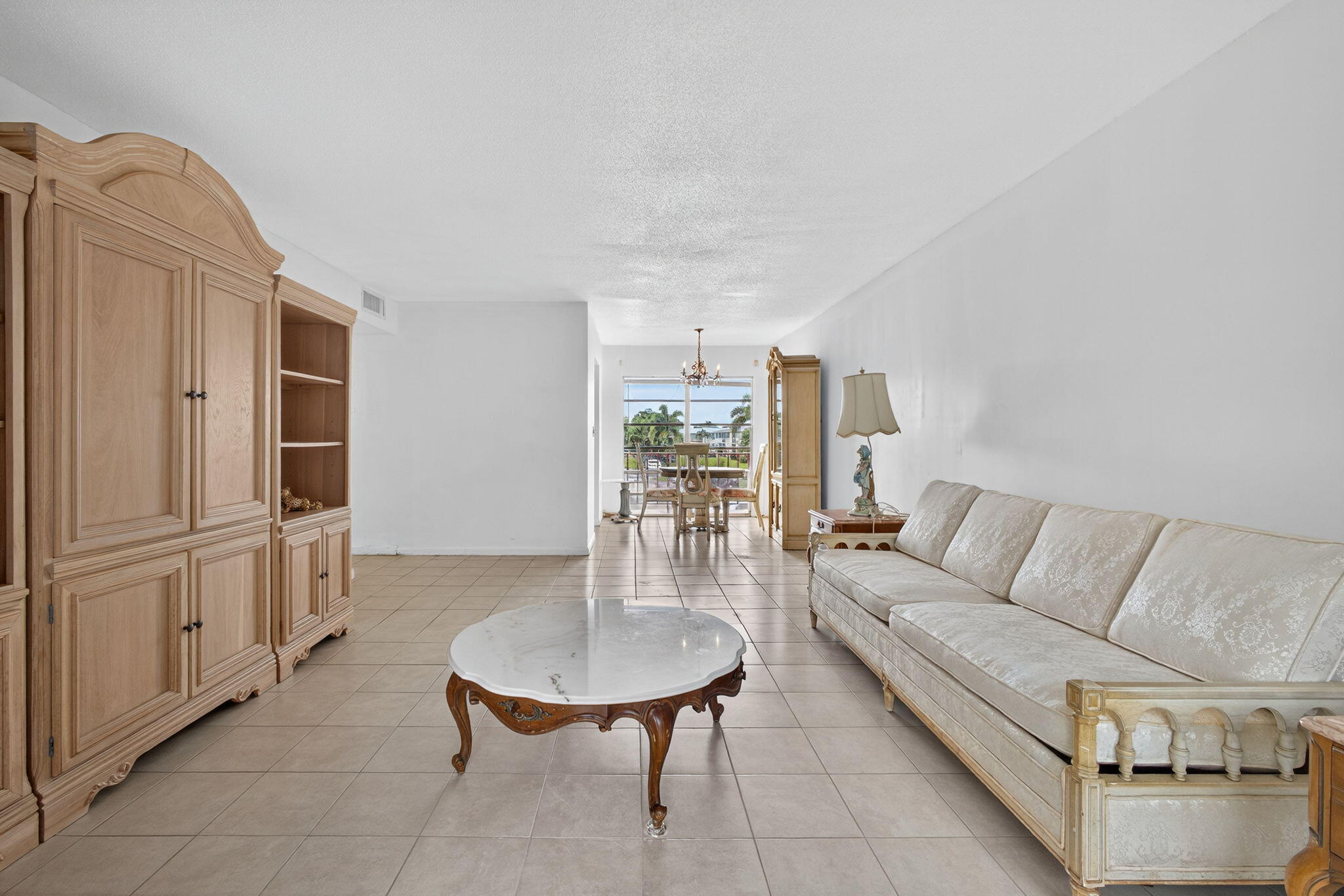 CENTURY VILLAGE- GOLFS ED - Residential