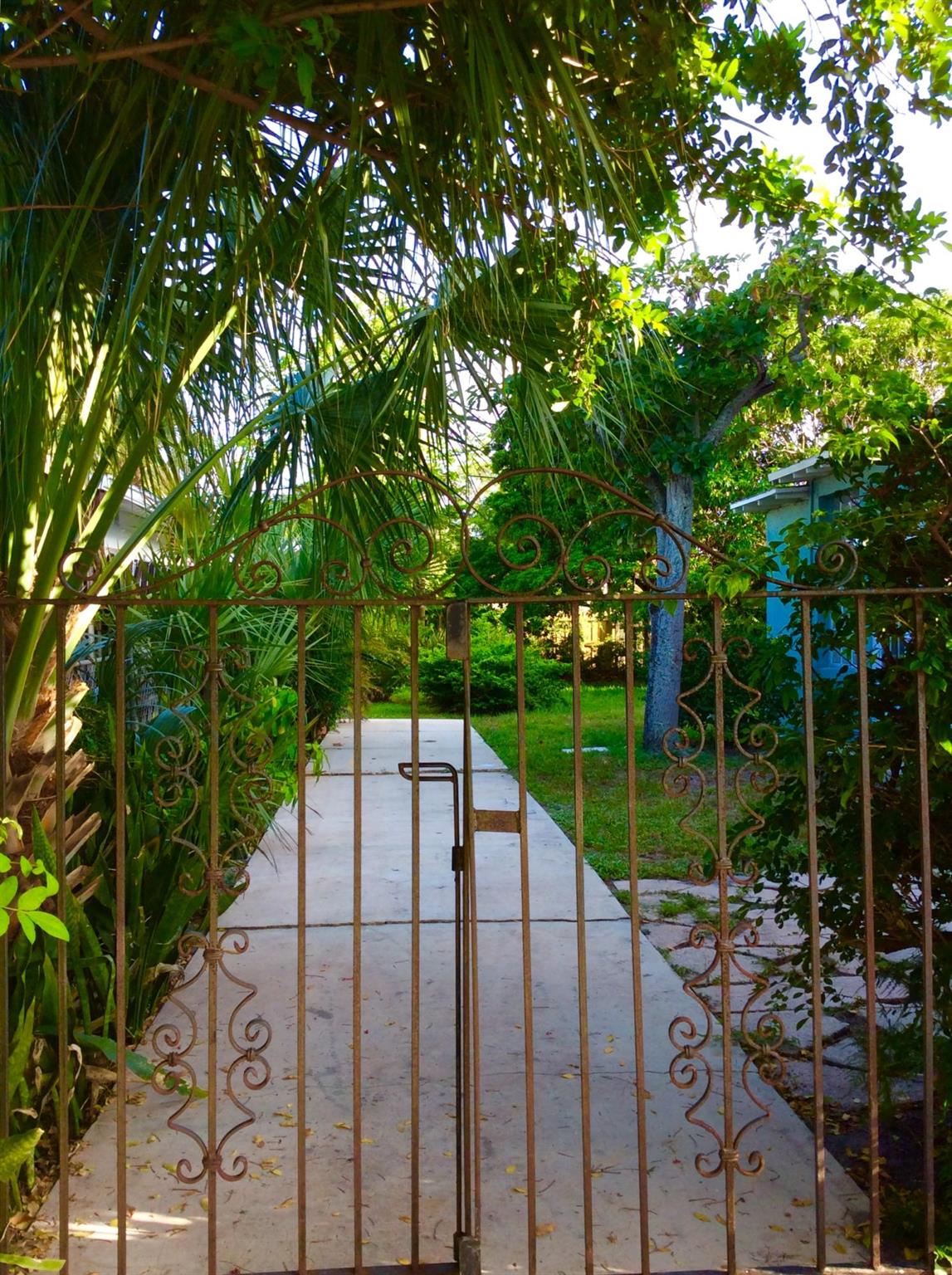 HISTORIC SOUTHEND ''SOSO' - Residential Lease