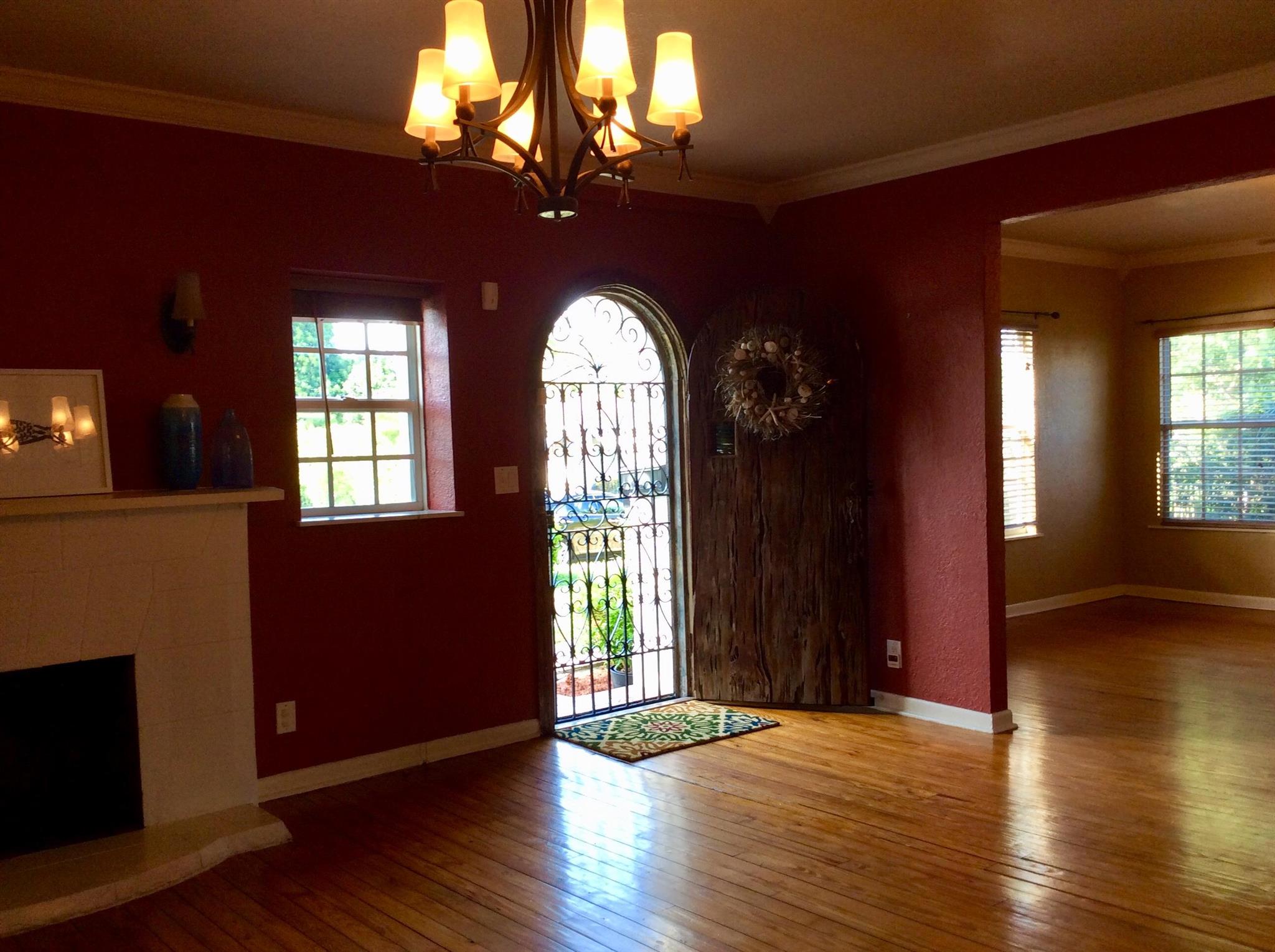 HISTORIC SOUTHEND ''SOSO' - Residential Lease