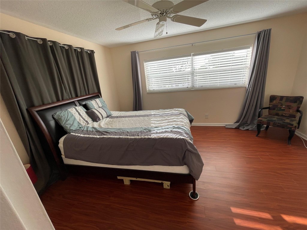 Oriole Golf - Residential