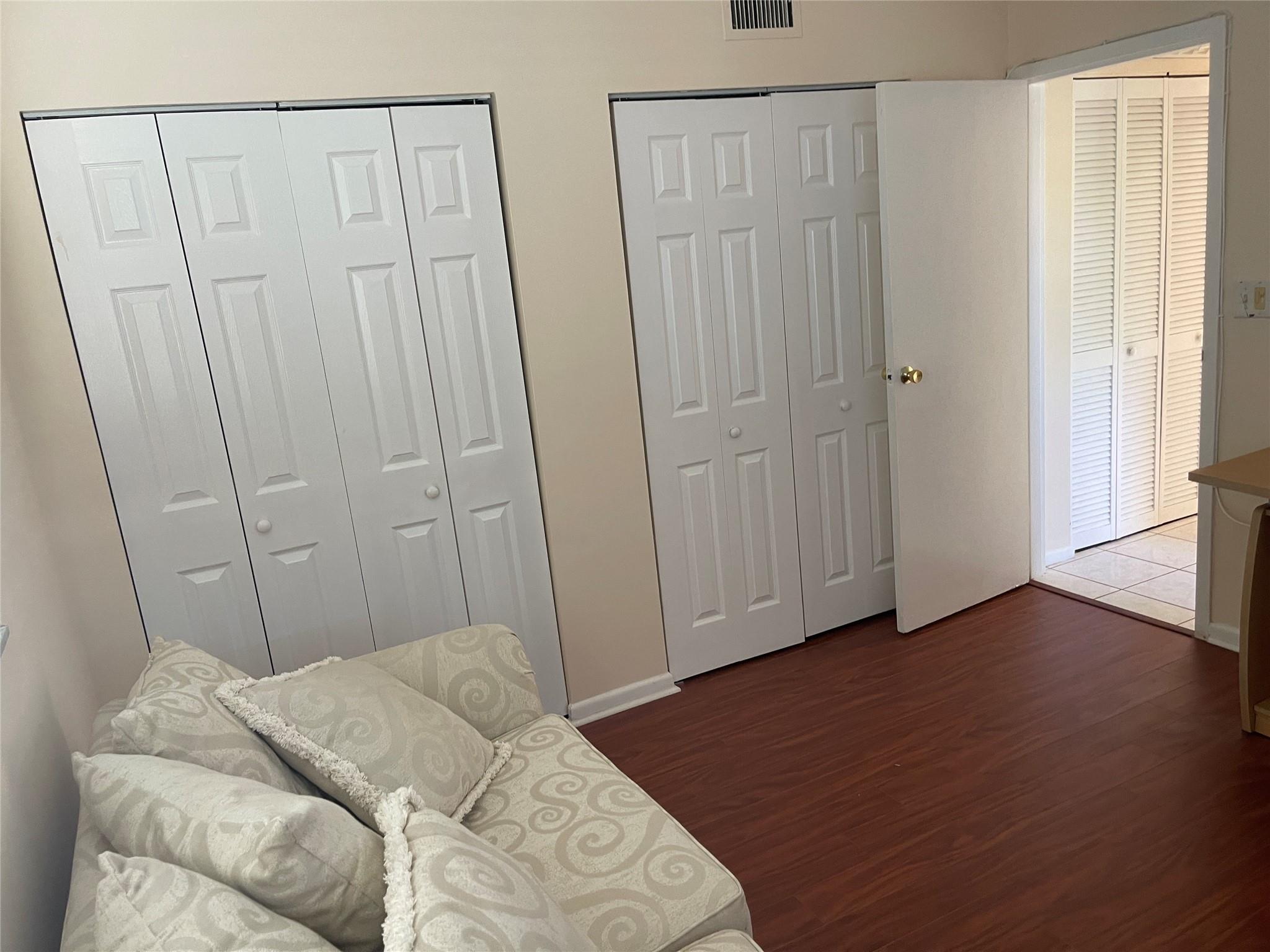 Oriole Golf - Residential