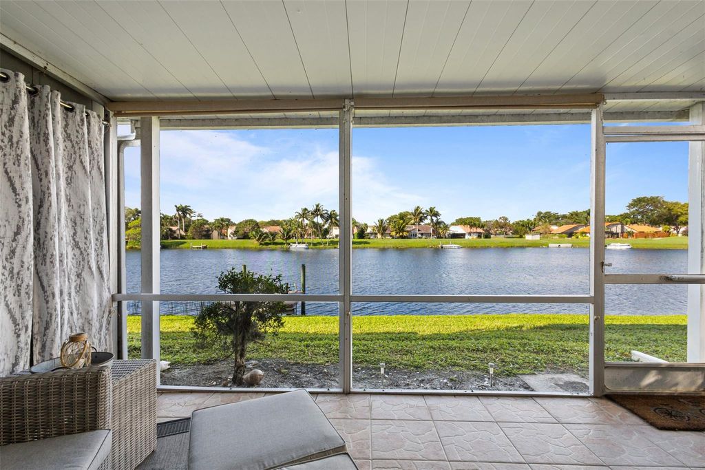 Photo of 1280 NW 20th Avenue #102, Delray Beach, FL 33445 (MLS # F10416490)