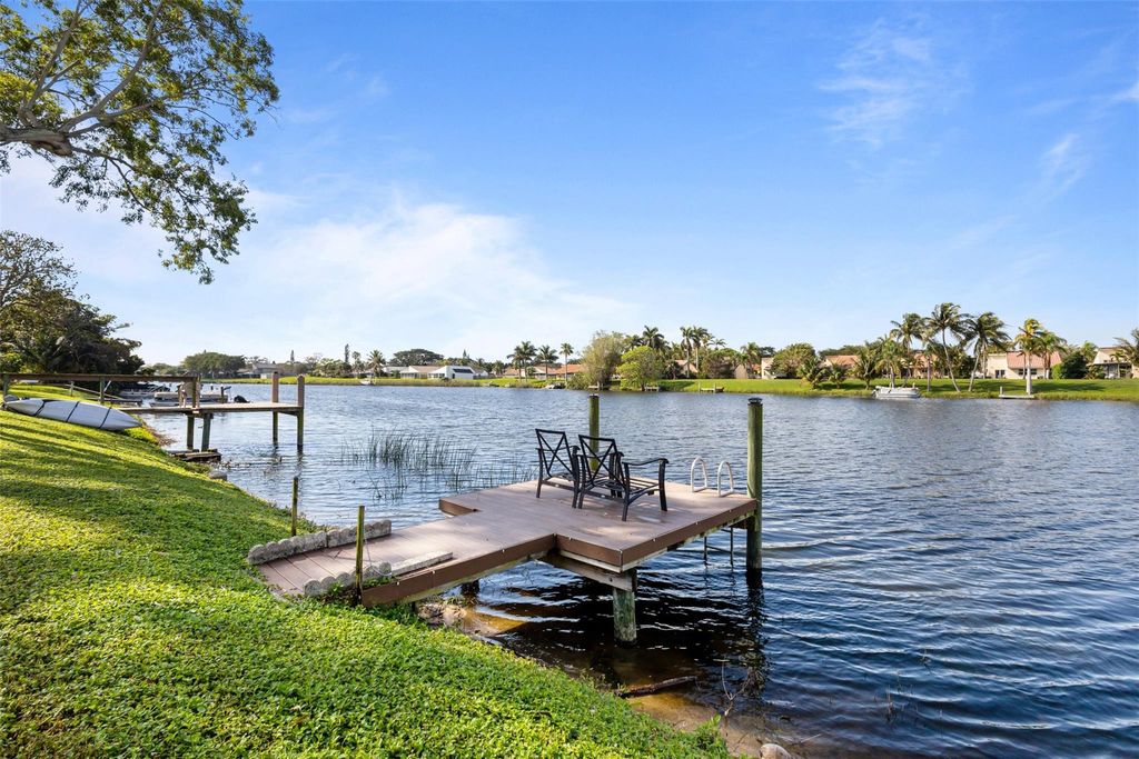 Photo of 1280 NW 20th Avenue #102, Delray Beach, FL 33445 (MLS # F10416490)