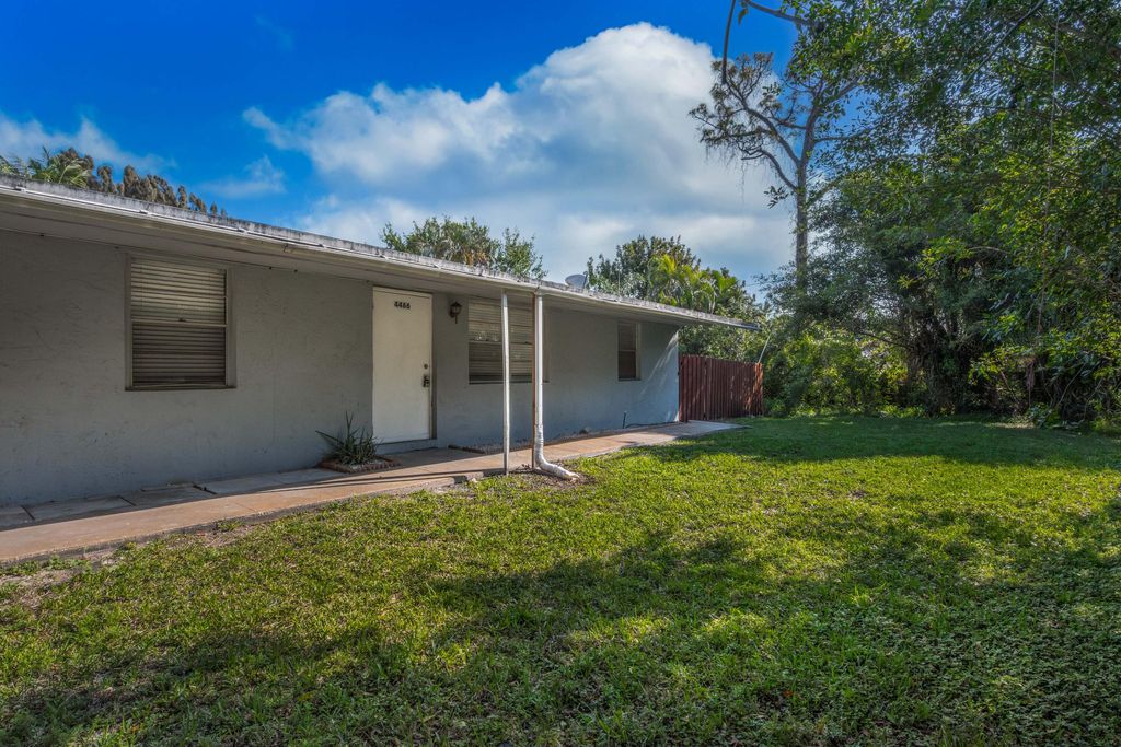 Photo of 4466 Steven Road, Lake Worth, FL 33461 (MLS # R10968628)