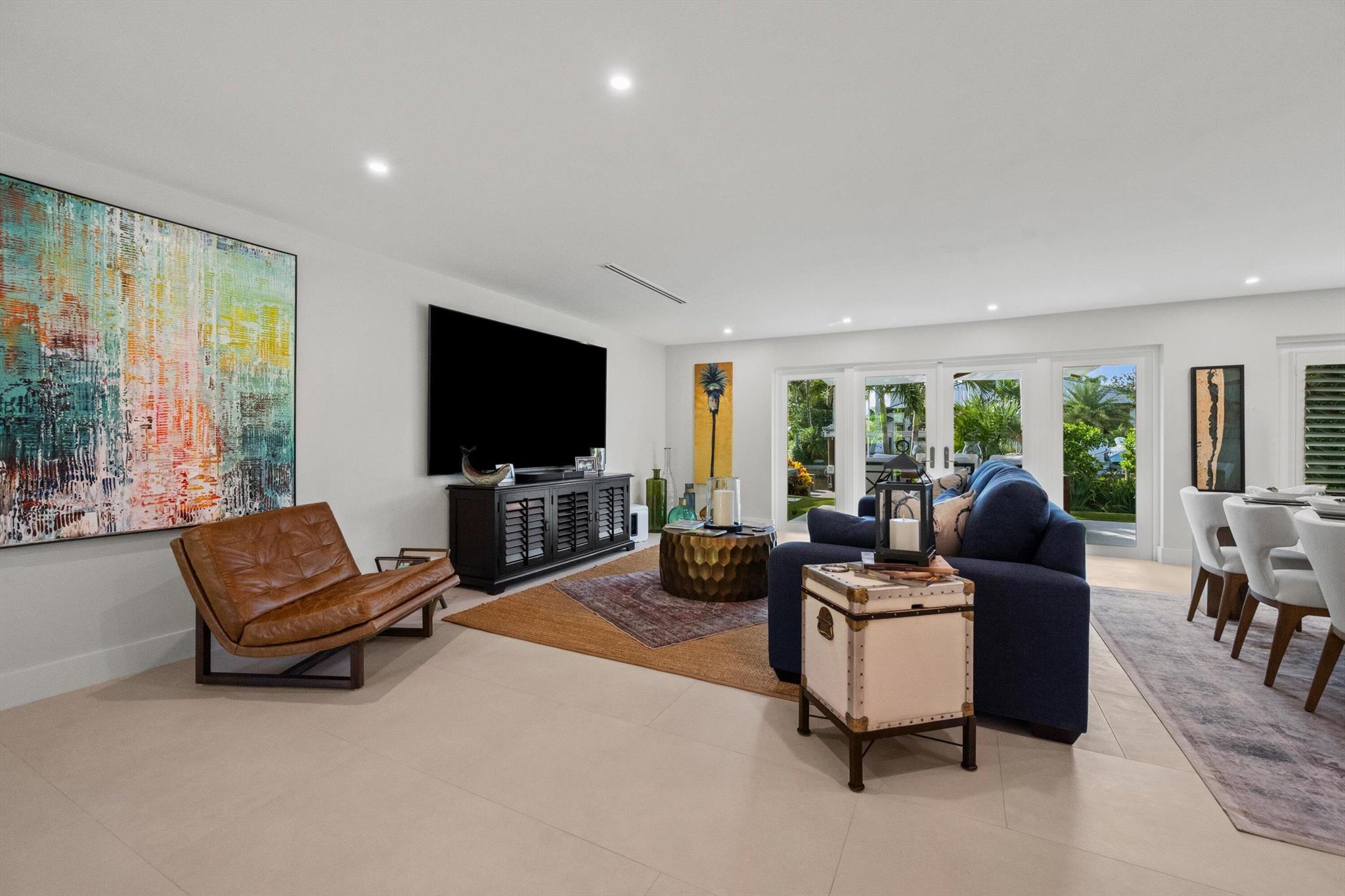 THE SOUNDINGS - Residential