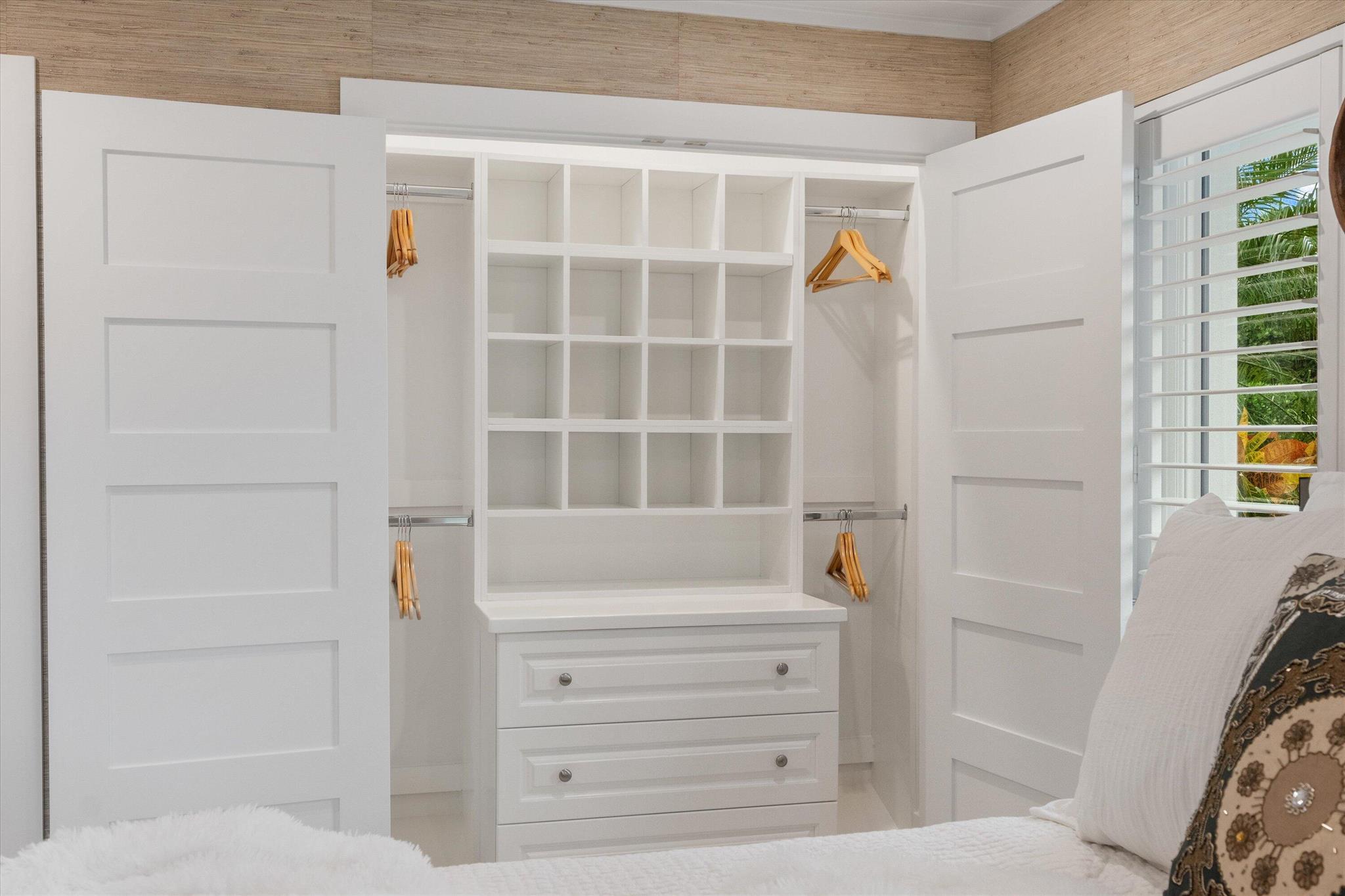 THE SOUNDINGS - Residential