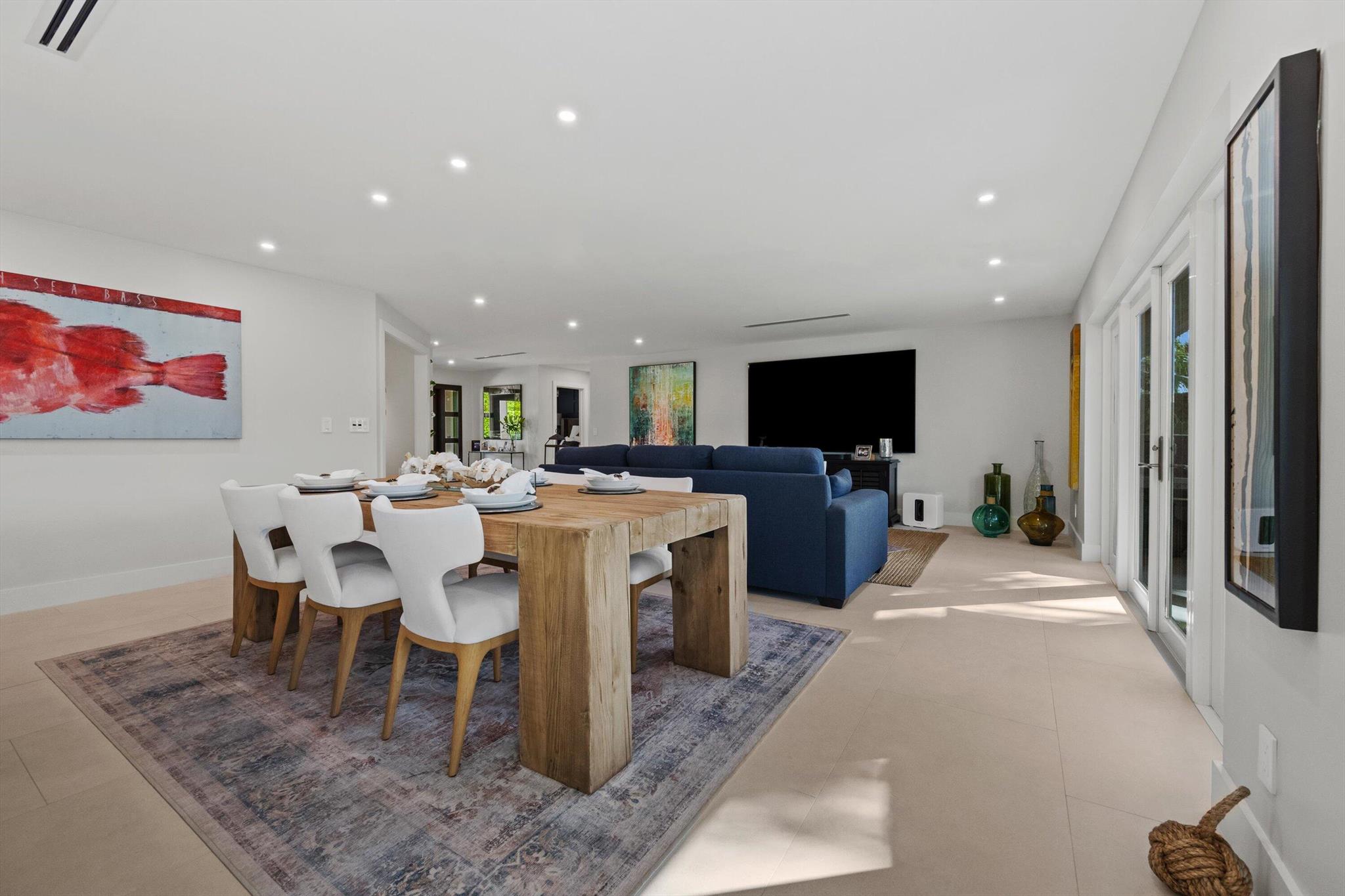 THE SOUNDINGS - Residential