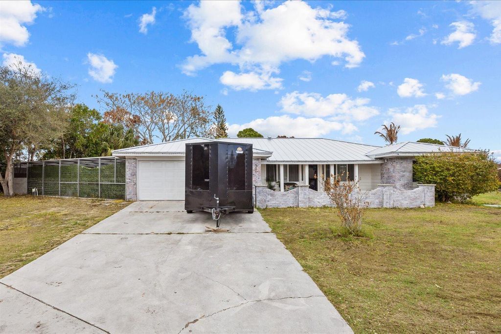 Photo of 301 NW Prima Vista Boulevard, Port Saint Lucie, FL 34983 (MLS # R11168440)