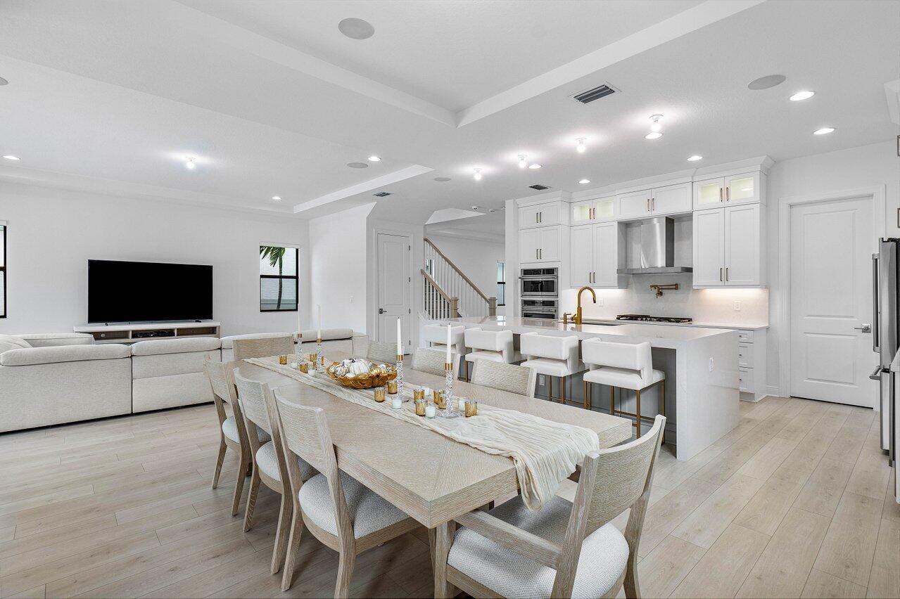 13450 Artisan Circle