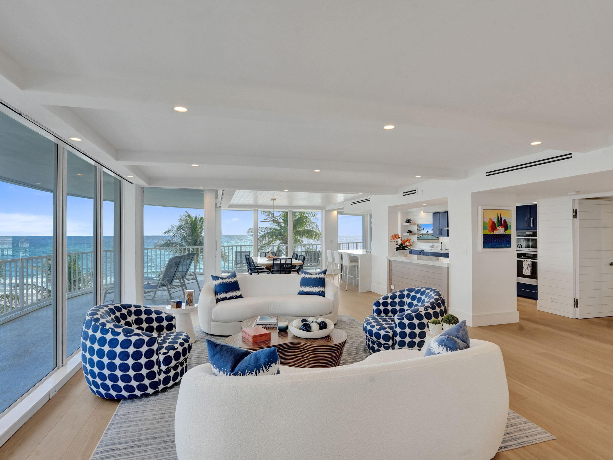 3211 S OCEAN Boulevard 402