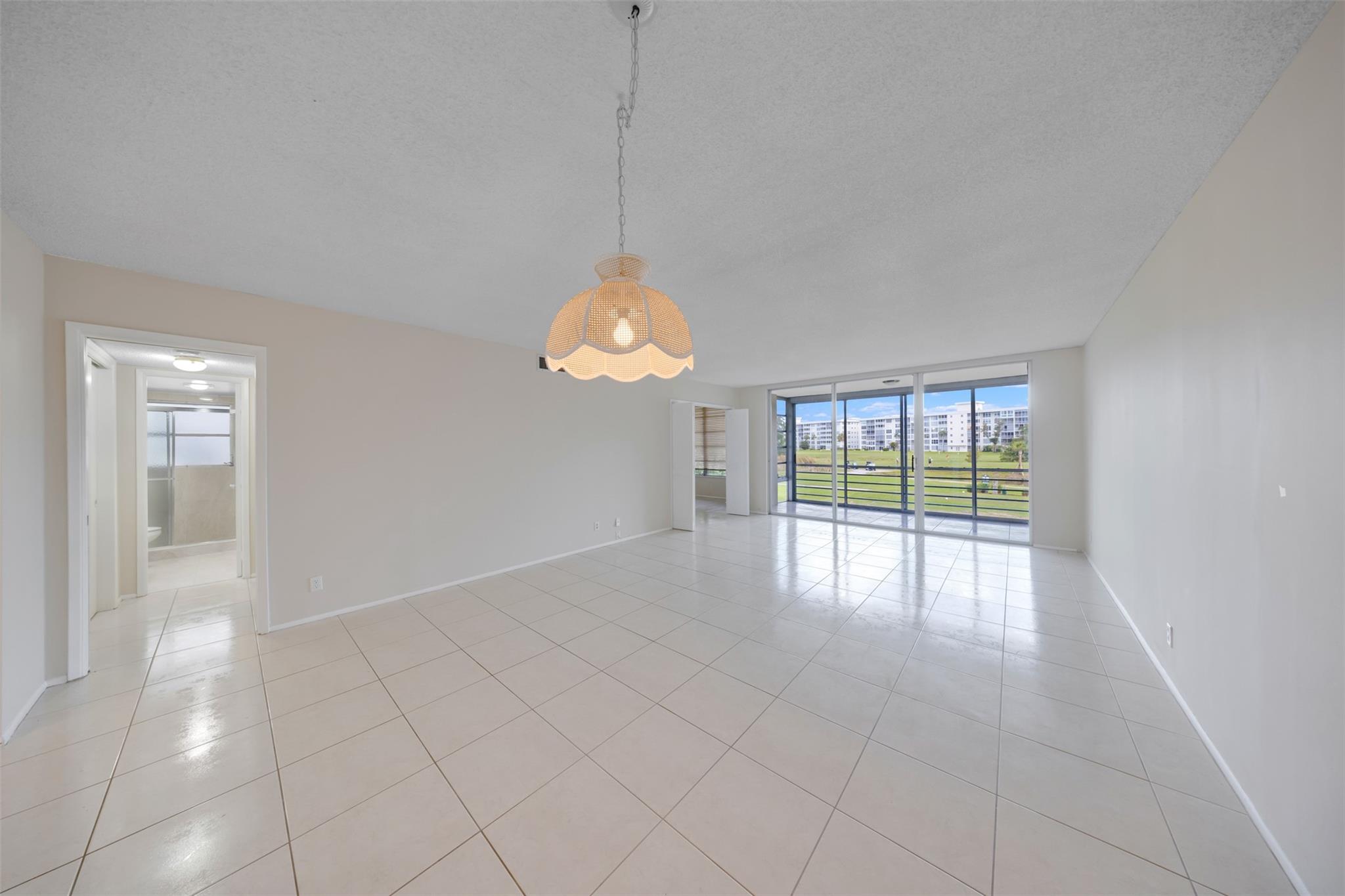 No 2 Palm-Aire Country Cl - Residential Lease