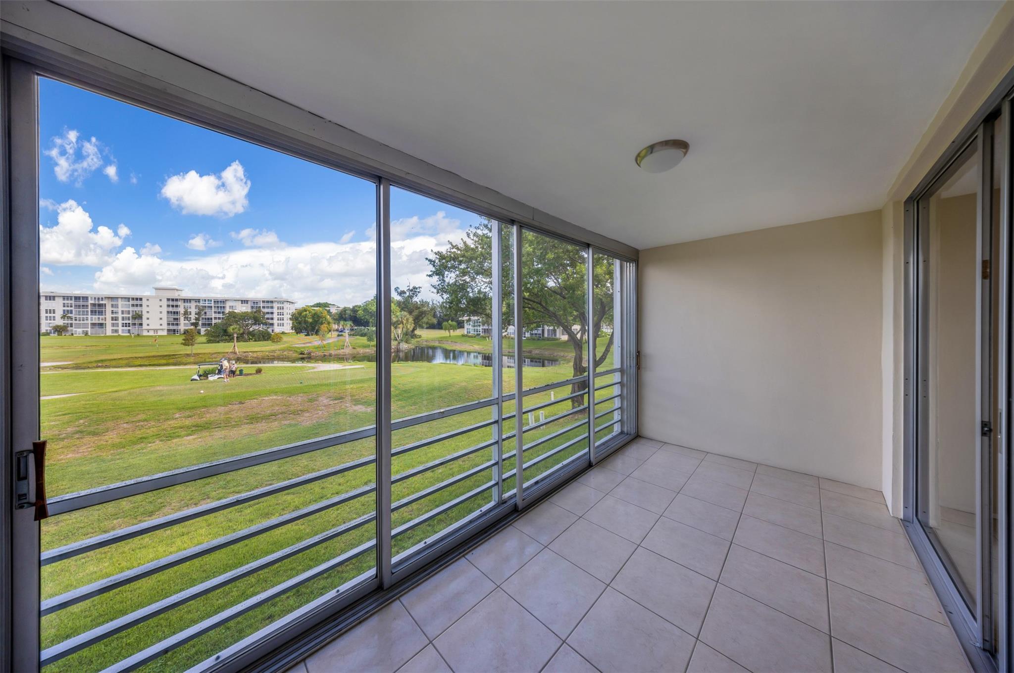 No 2 Palm-Aire Country Cl - Residential Lease
