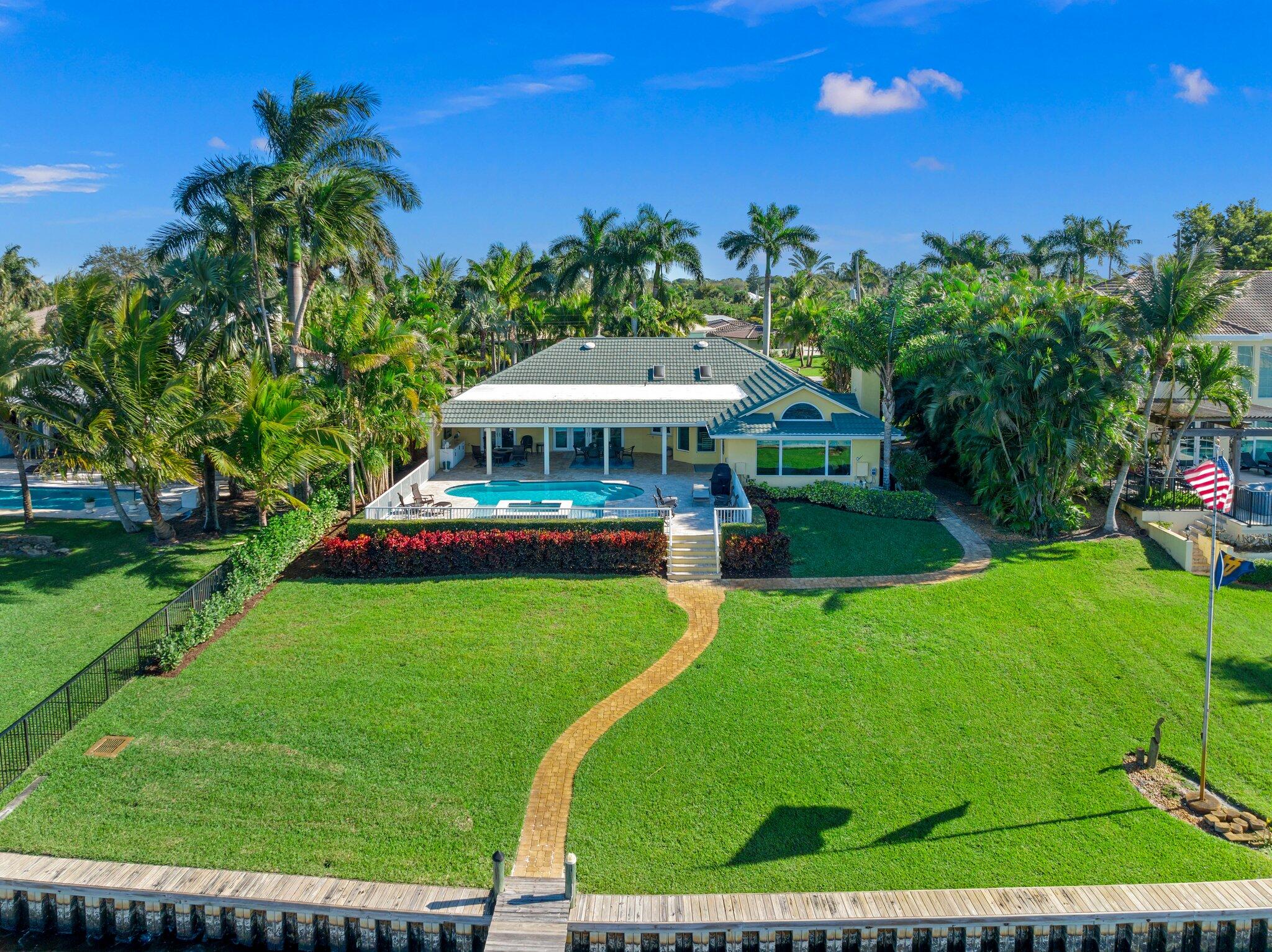 BEAU RIVAGE - Residential