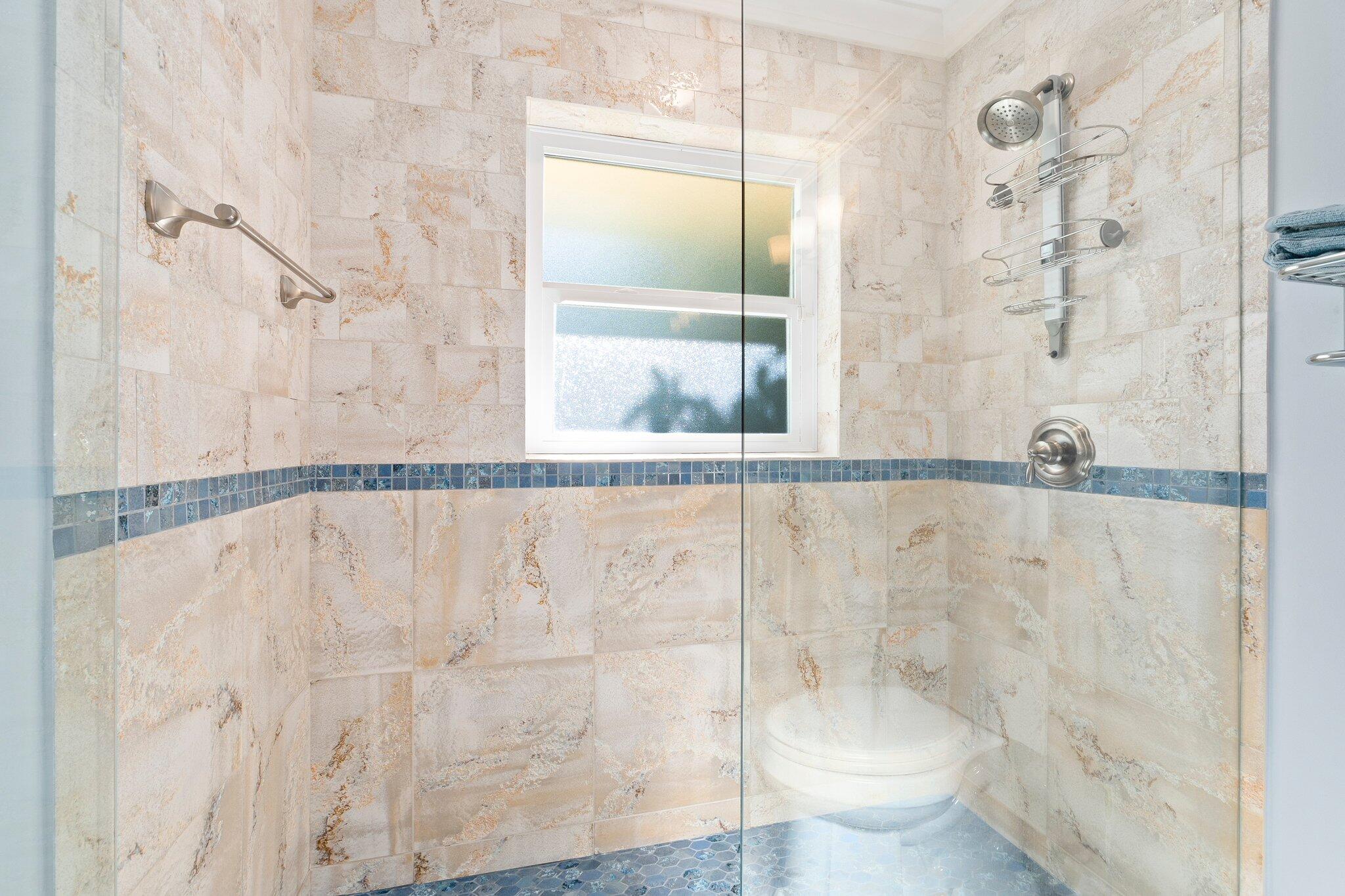 BEAU RIVAGE - Residential