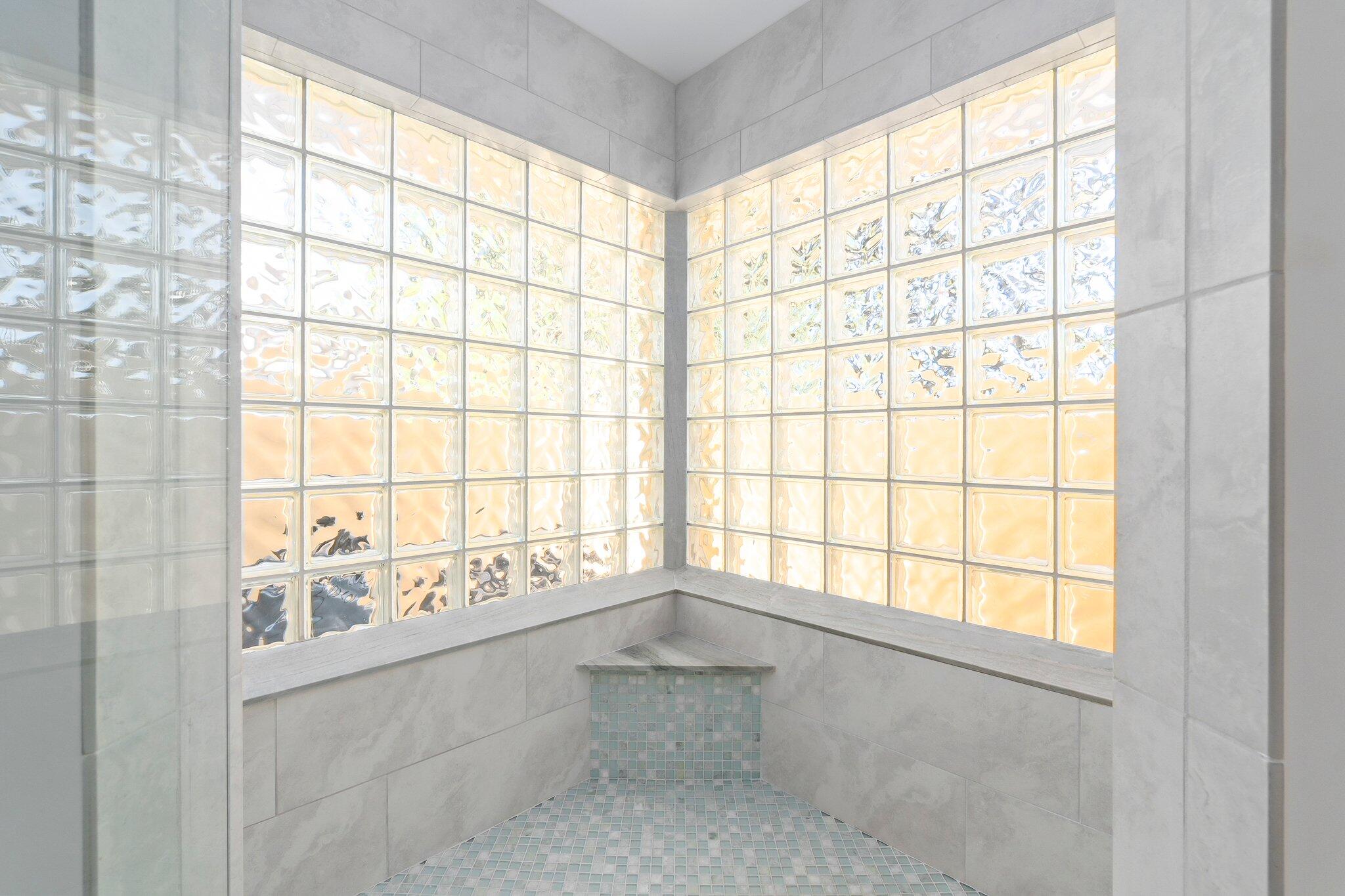 BEAU RIVAGE - Residential