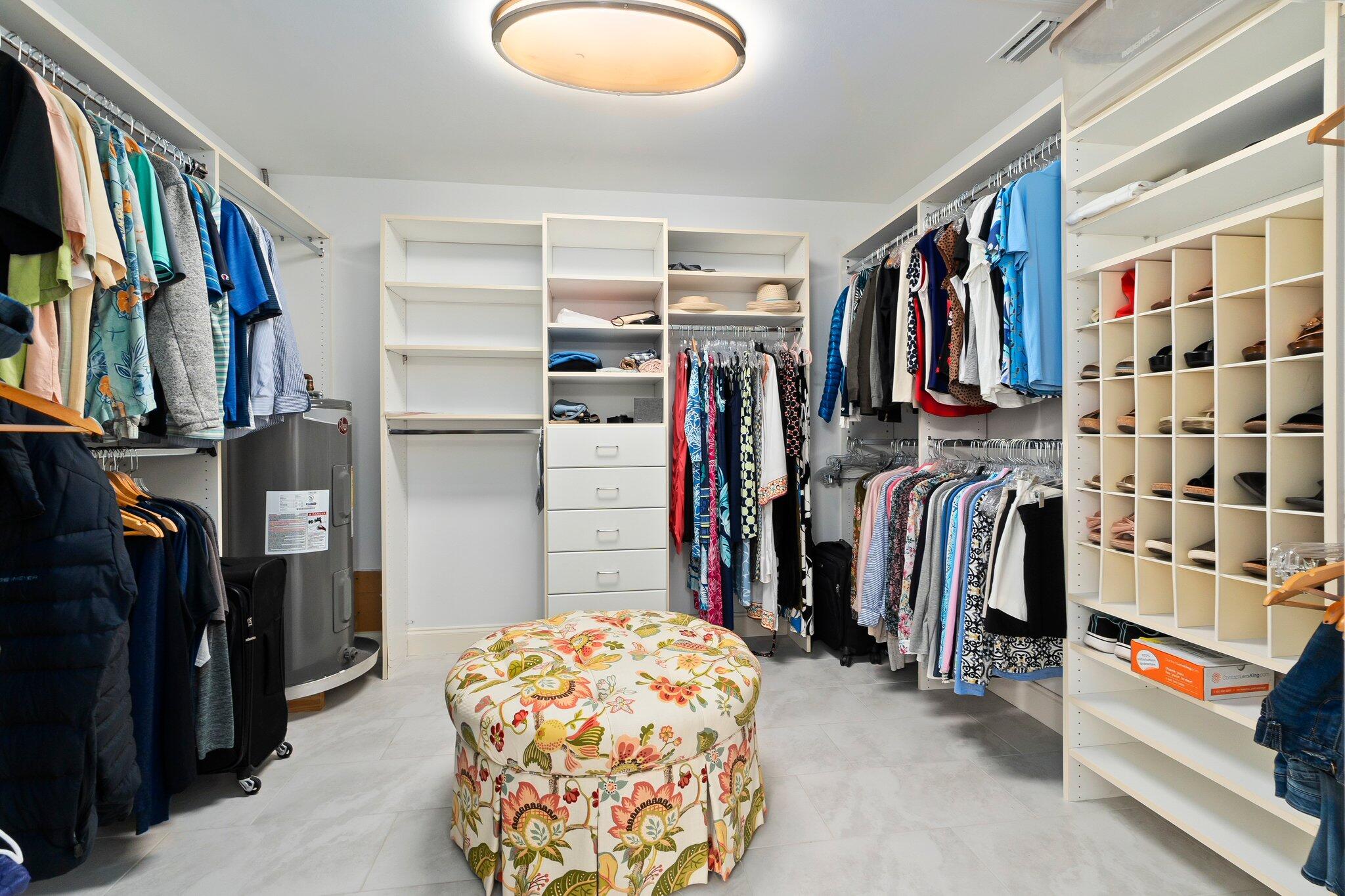 BEAU RIVAGE - Residential