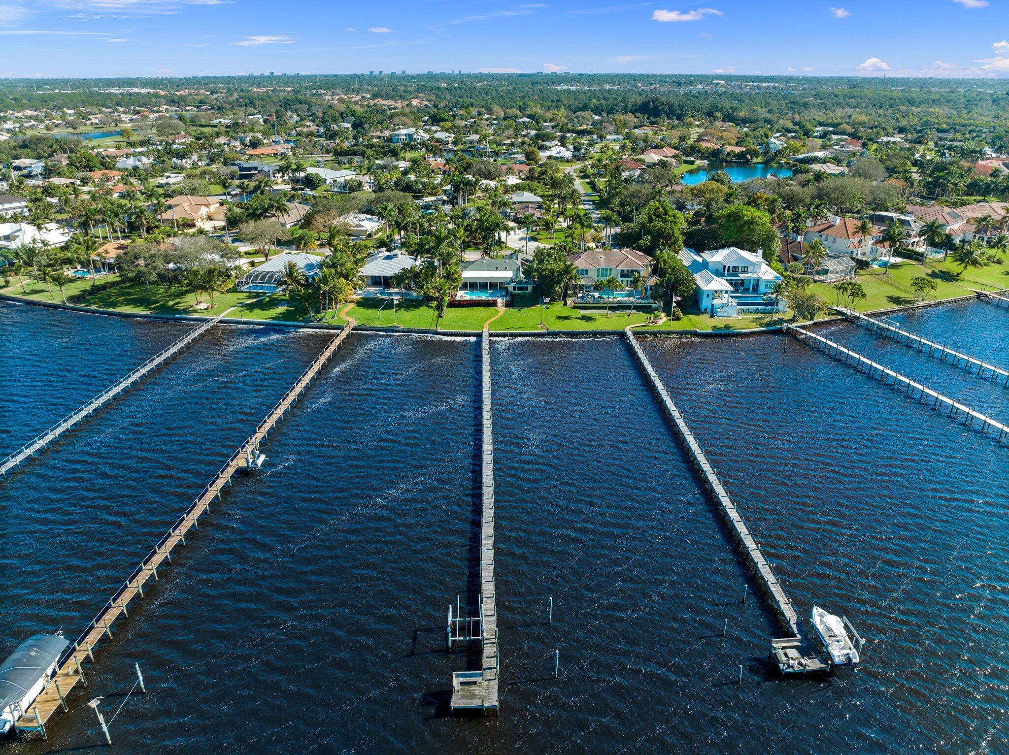 BEAU RIVAGE - Residential