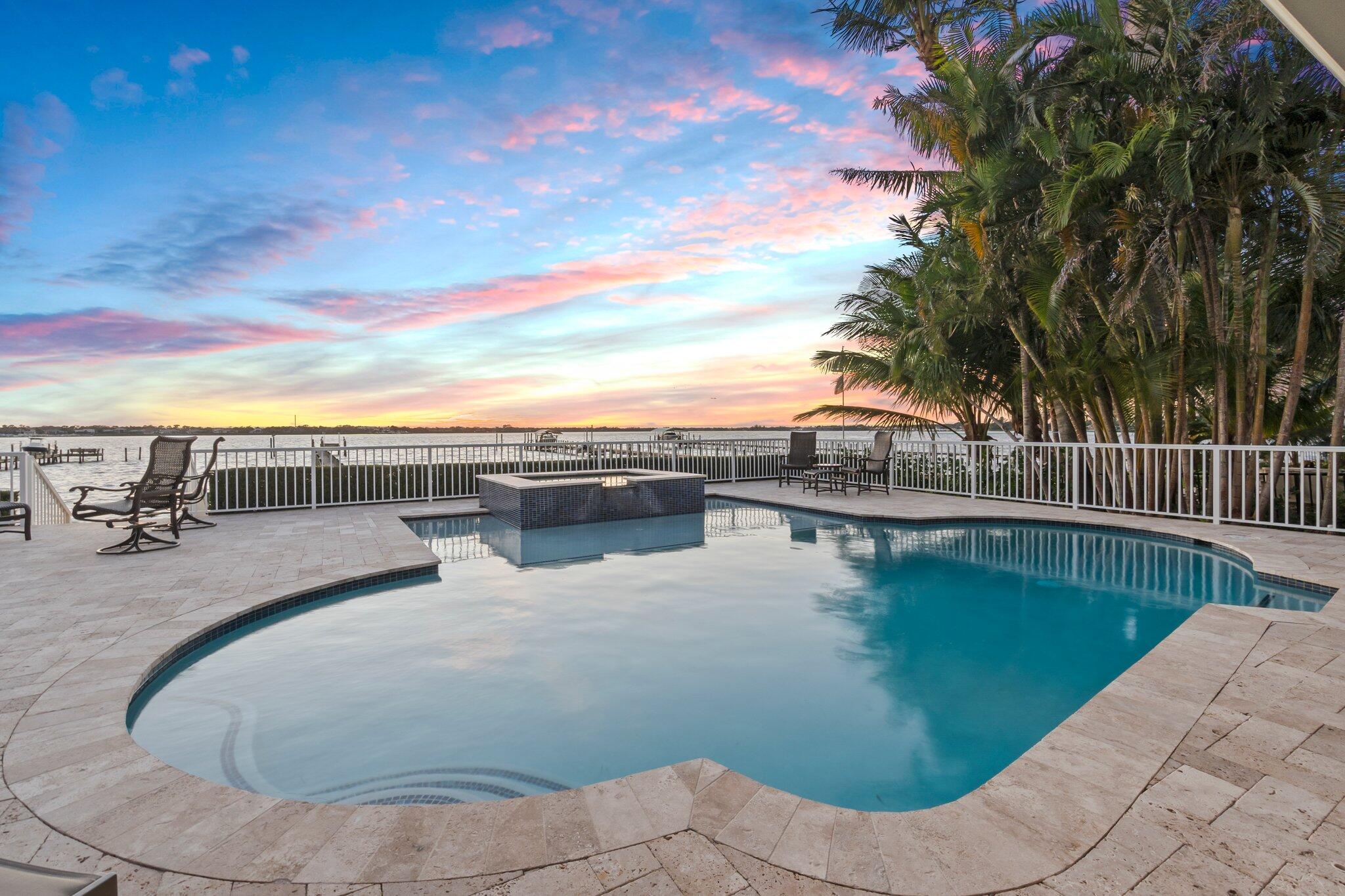 BEAU RIVAGE - Residential