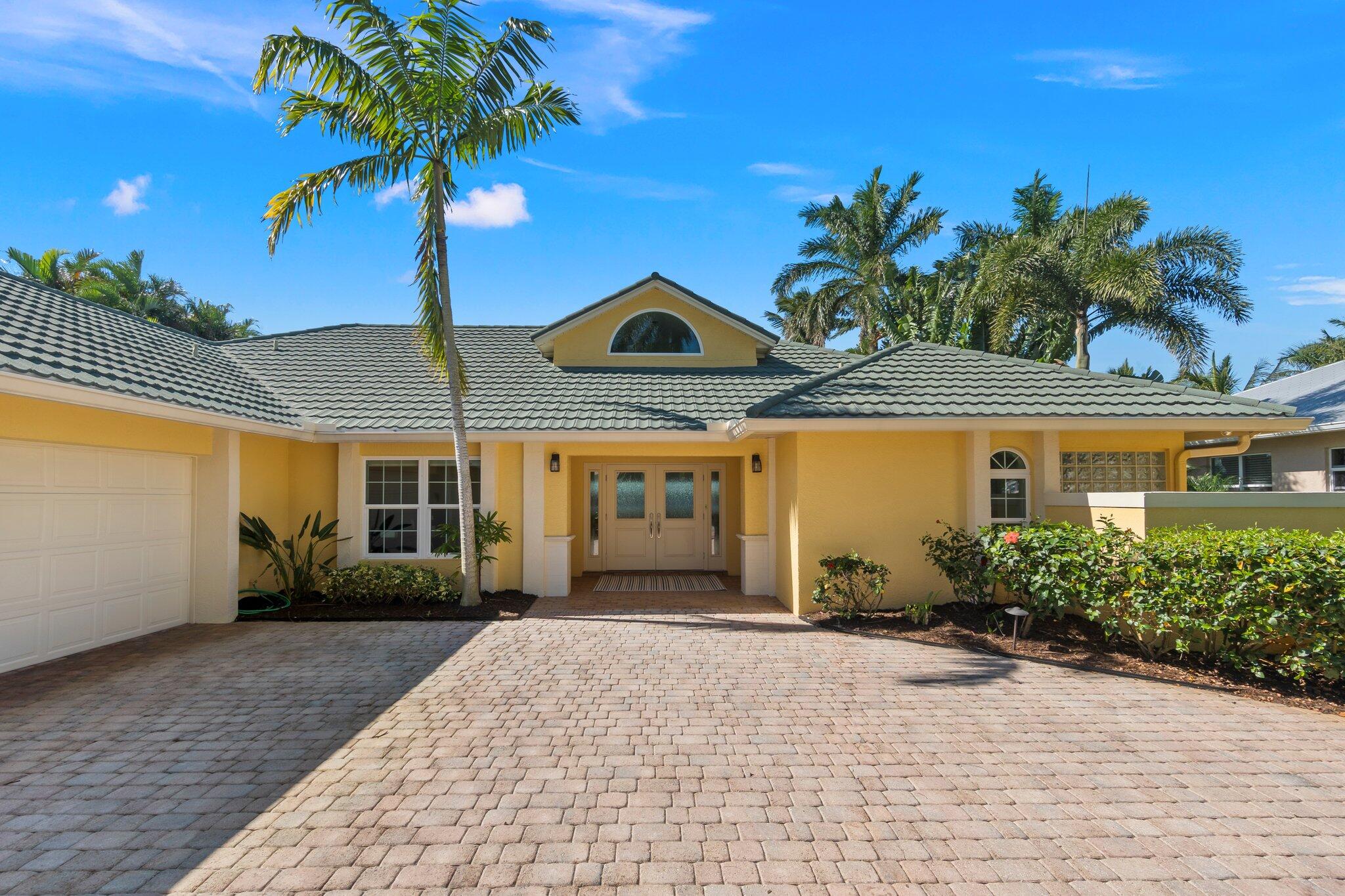 BEAU RIVAGE - Residential