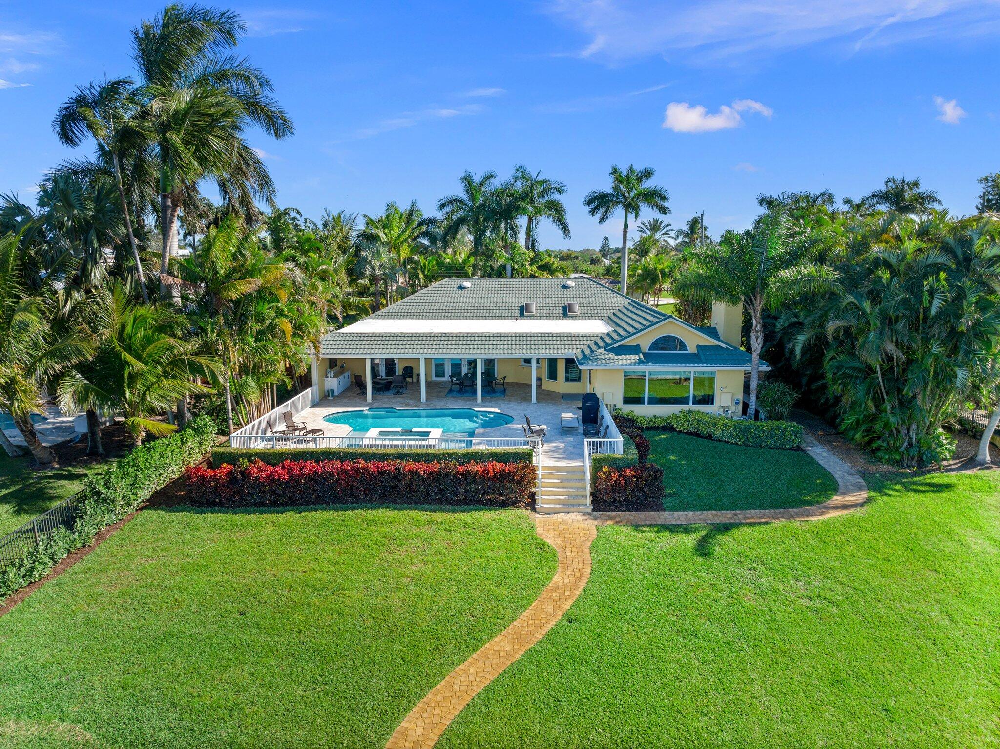 BEAU RIVAGE - Residential