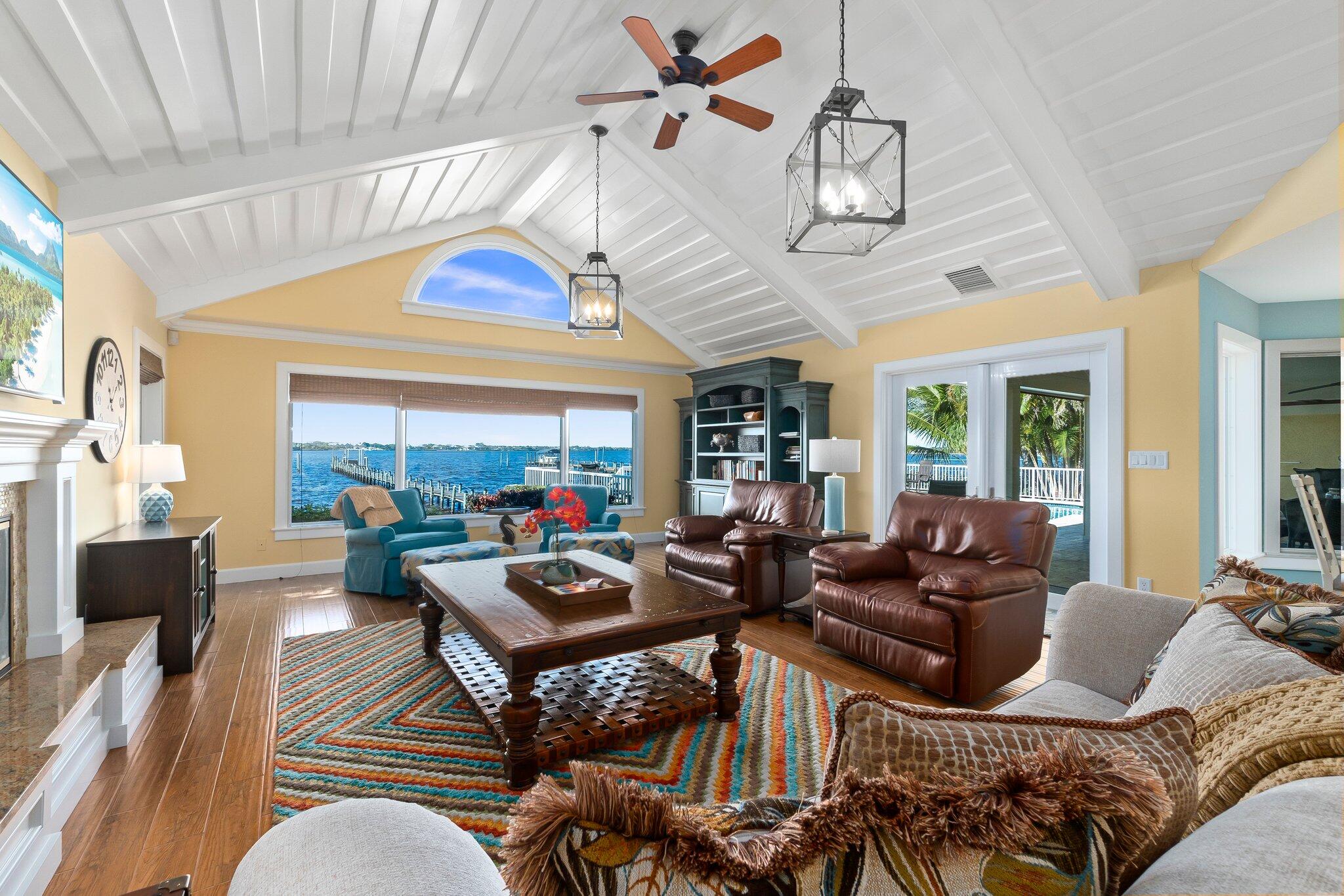 BEAU RIVAGE - Residential