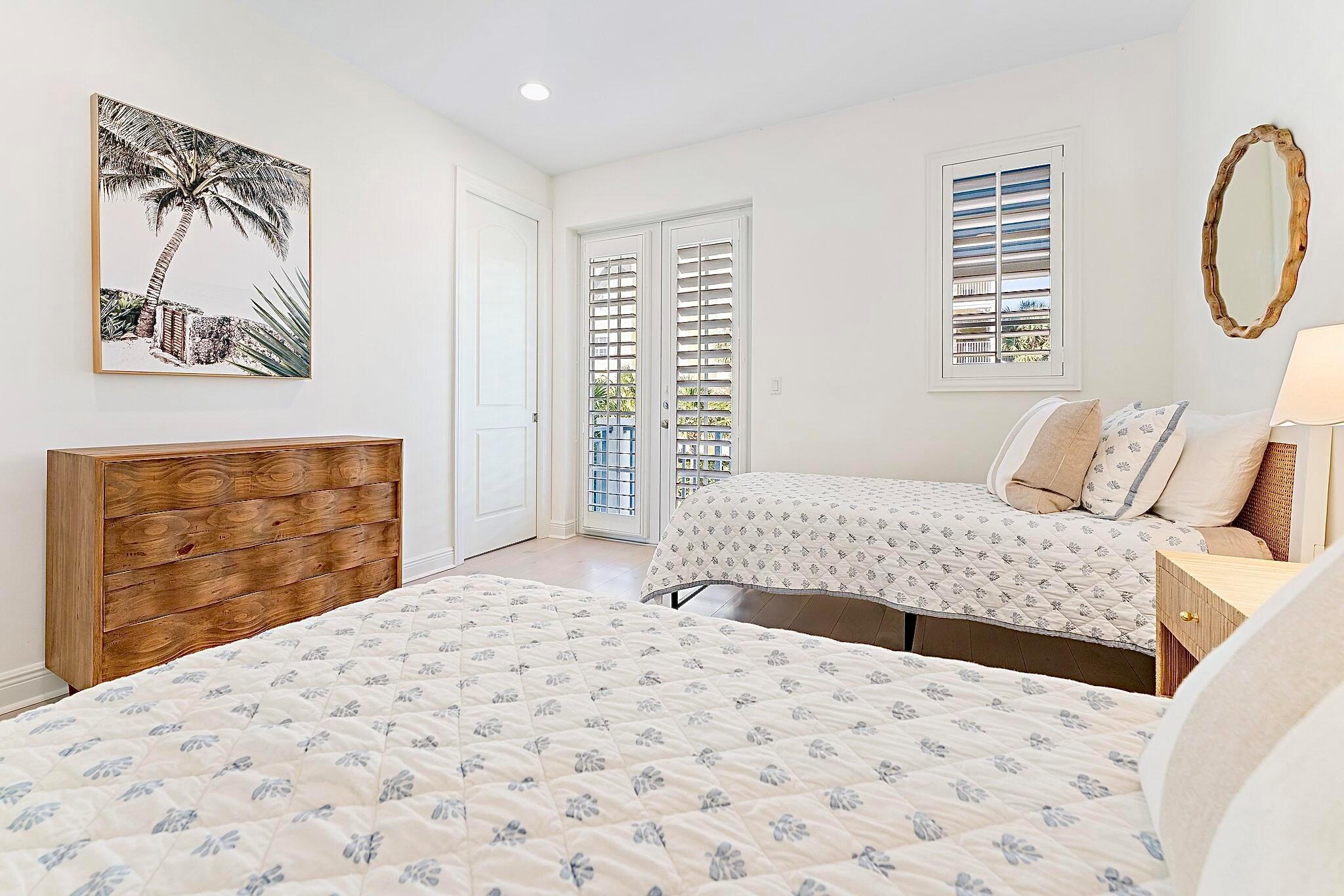 OCEAN BREEZE TOWNHOMES AT - Residential